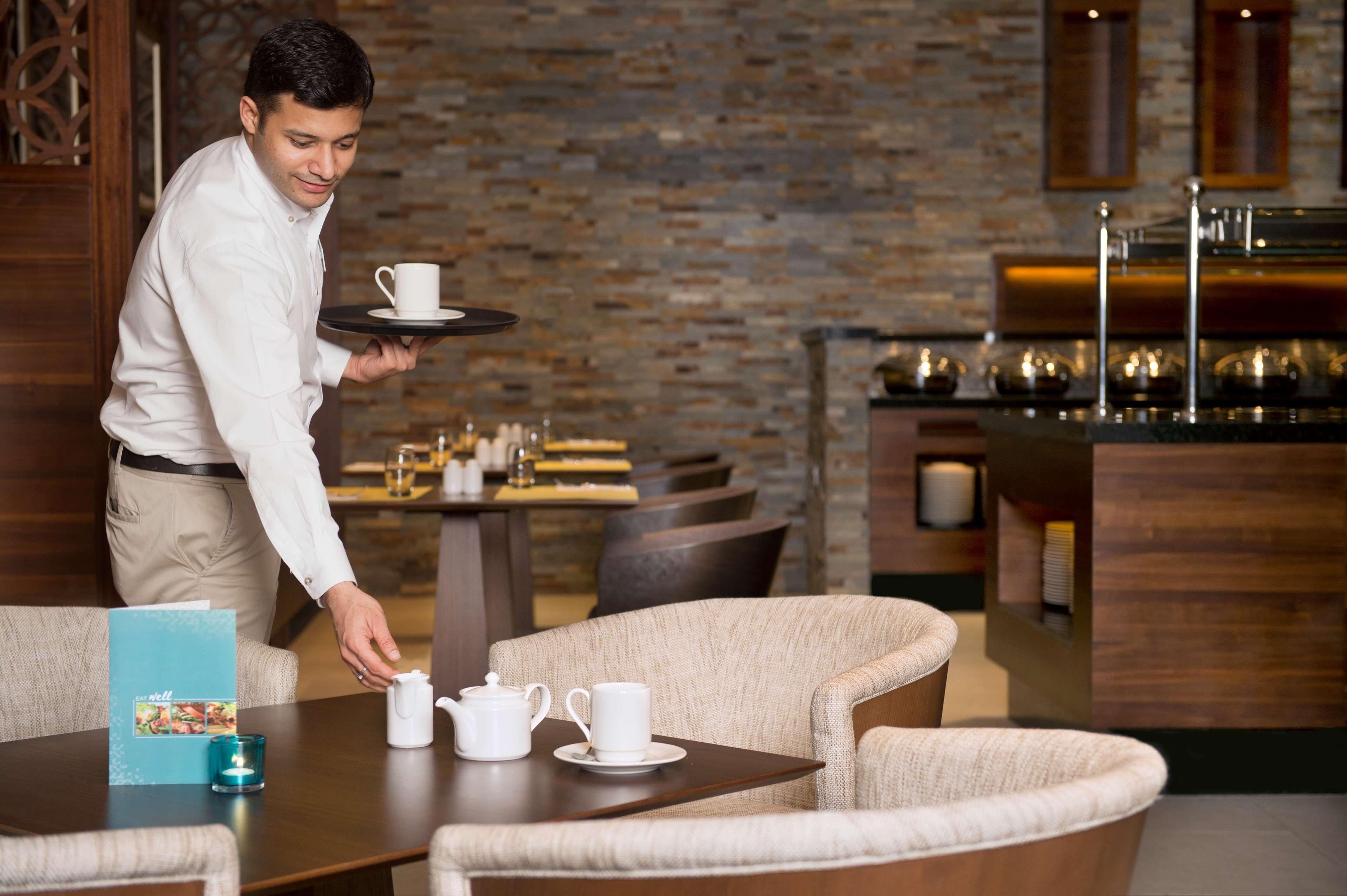 Hilton Garden Deira Hotel Dubai