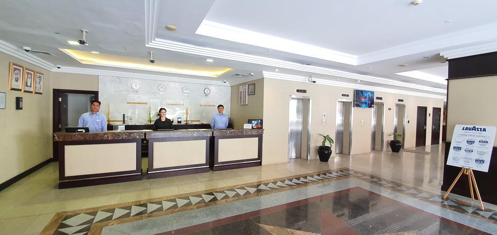 Star Metro Deira