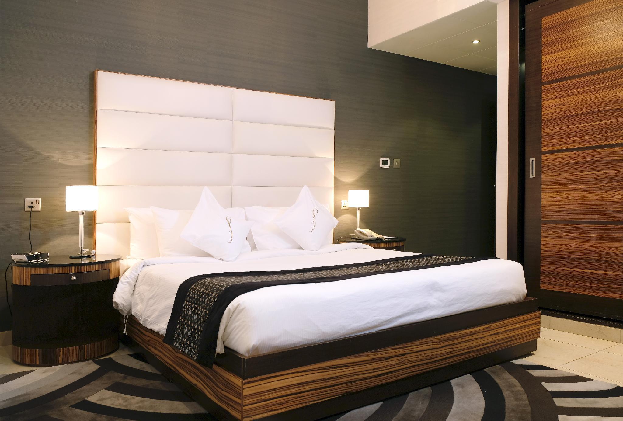 City Premiere - Apart Otel 4*