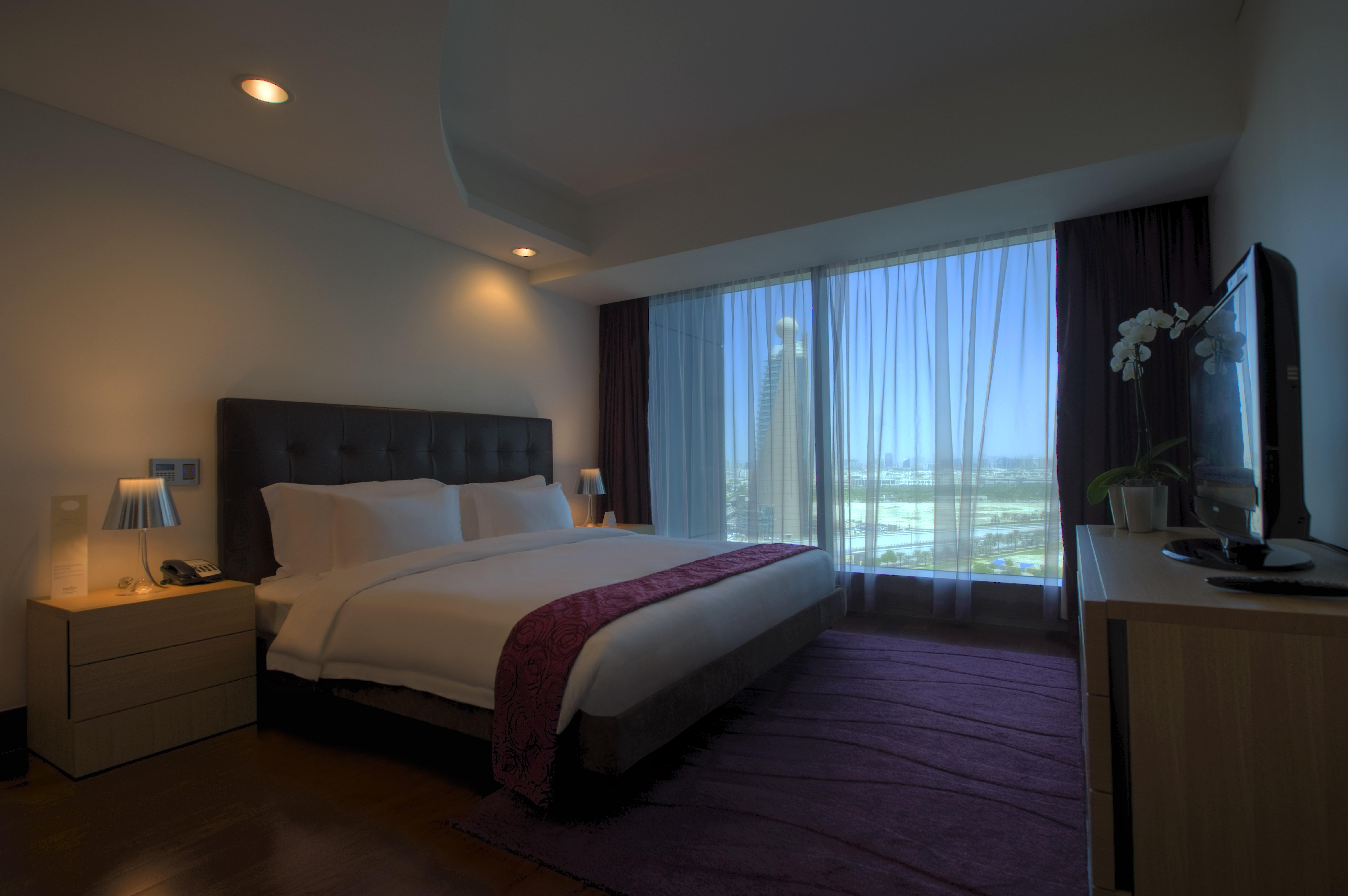 Jumeirah Living World Trade Centre Aparthotel