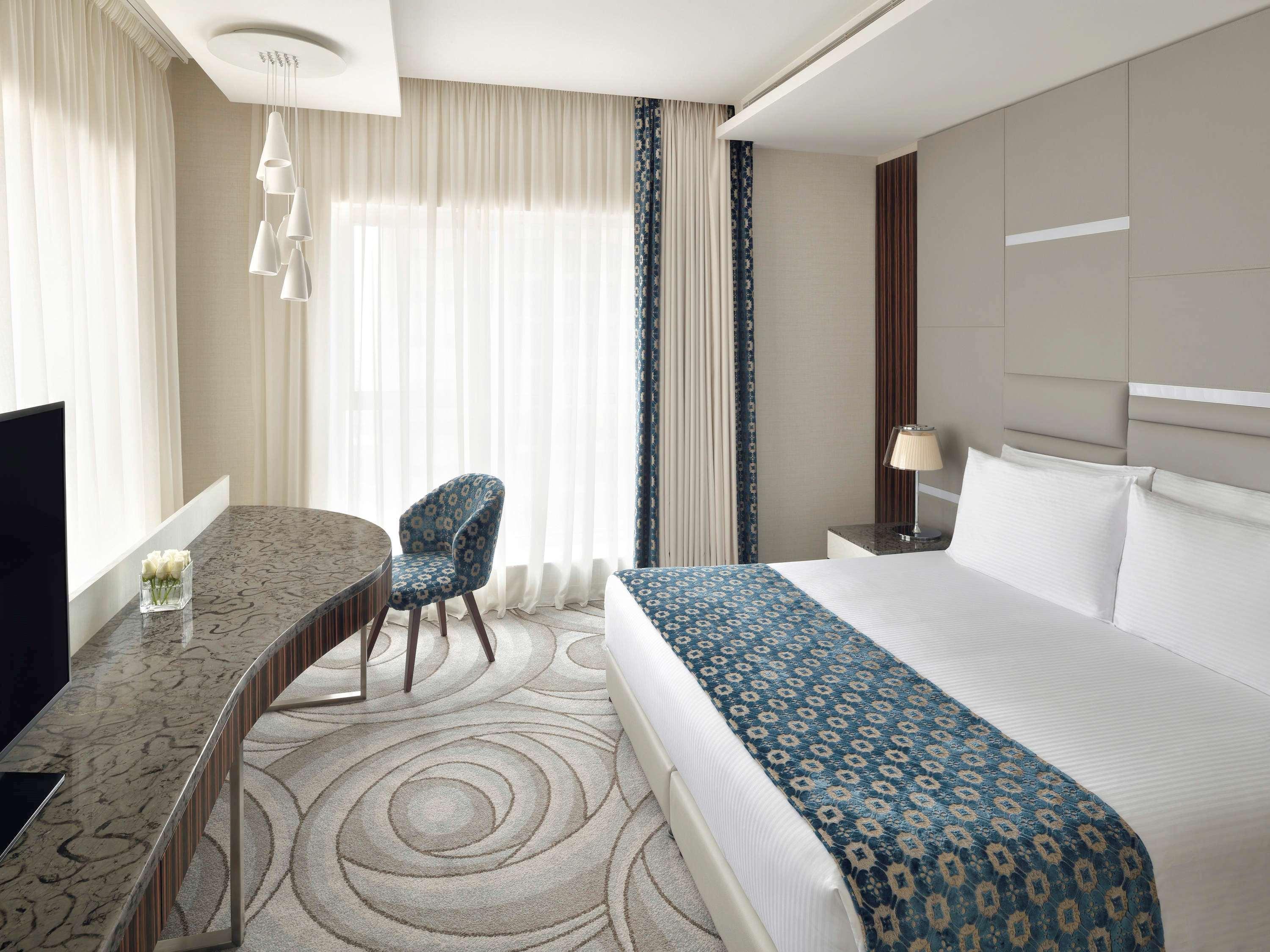 Moevenpick Downtown 5*