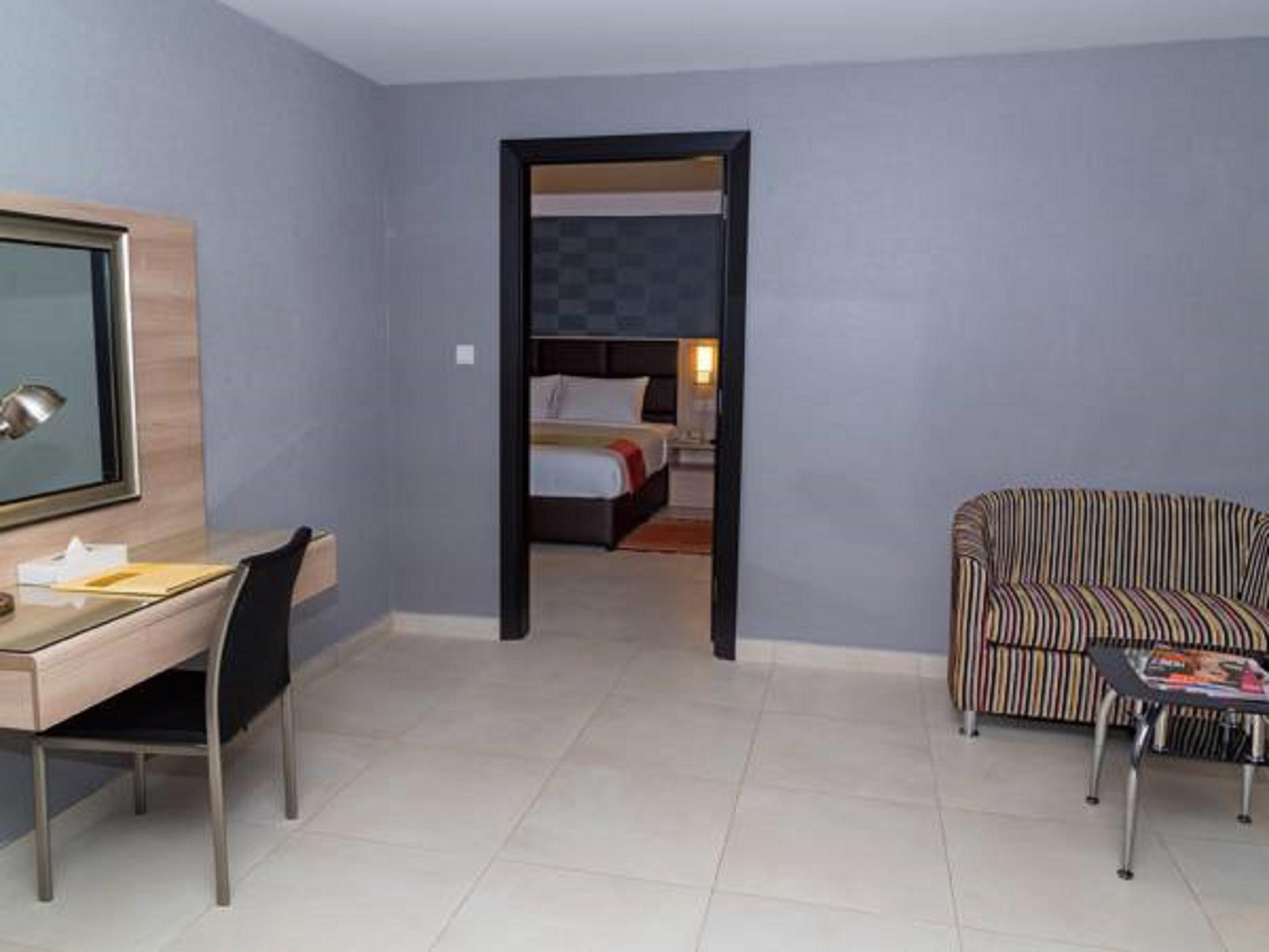 Florida Square Hotel 2*