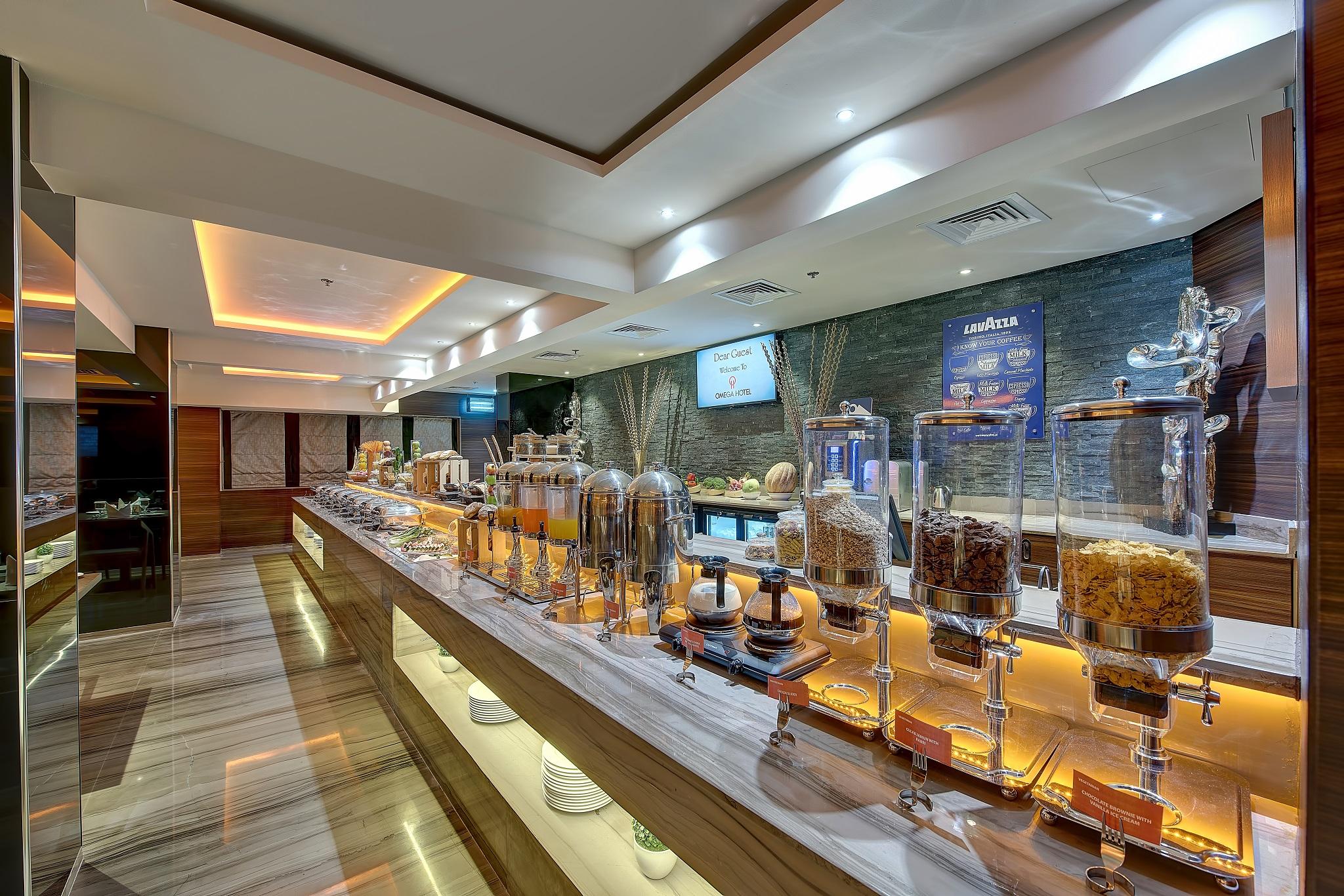 Omega Hotel 4*