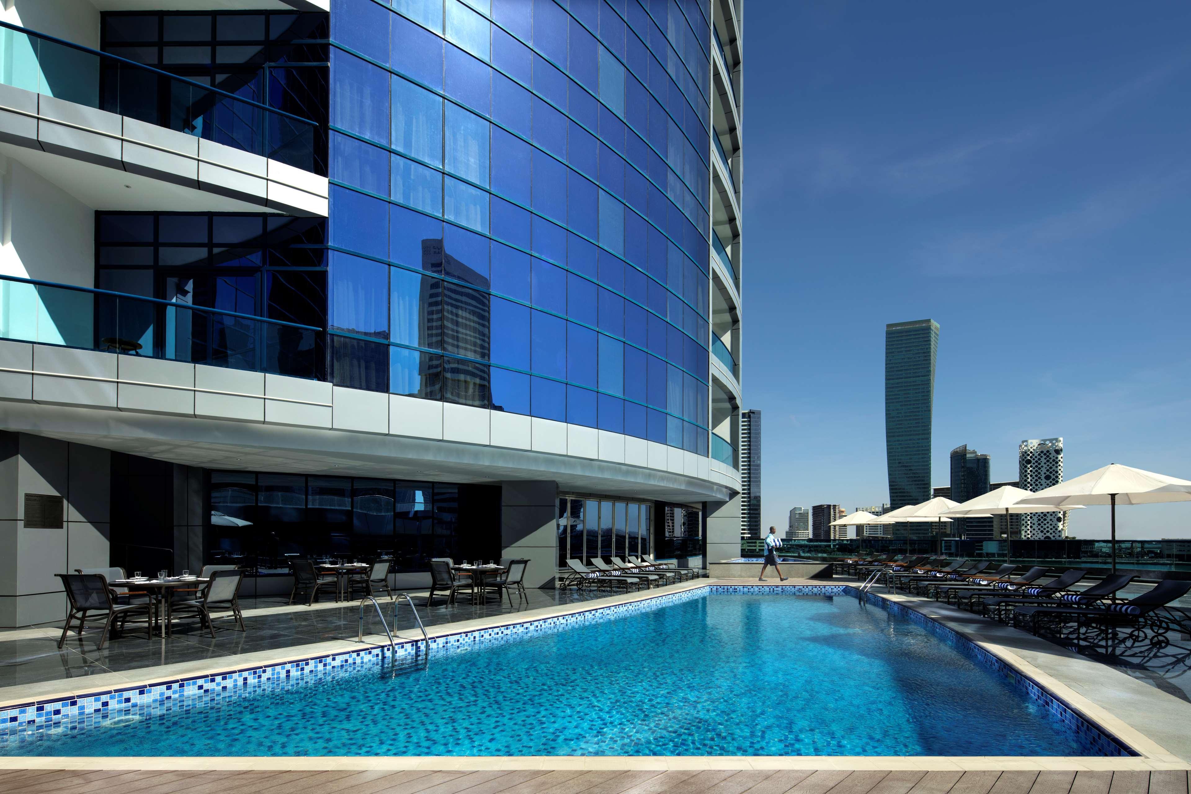 Radisson Blu Hotel, Waterfront 5* Dubai