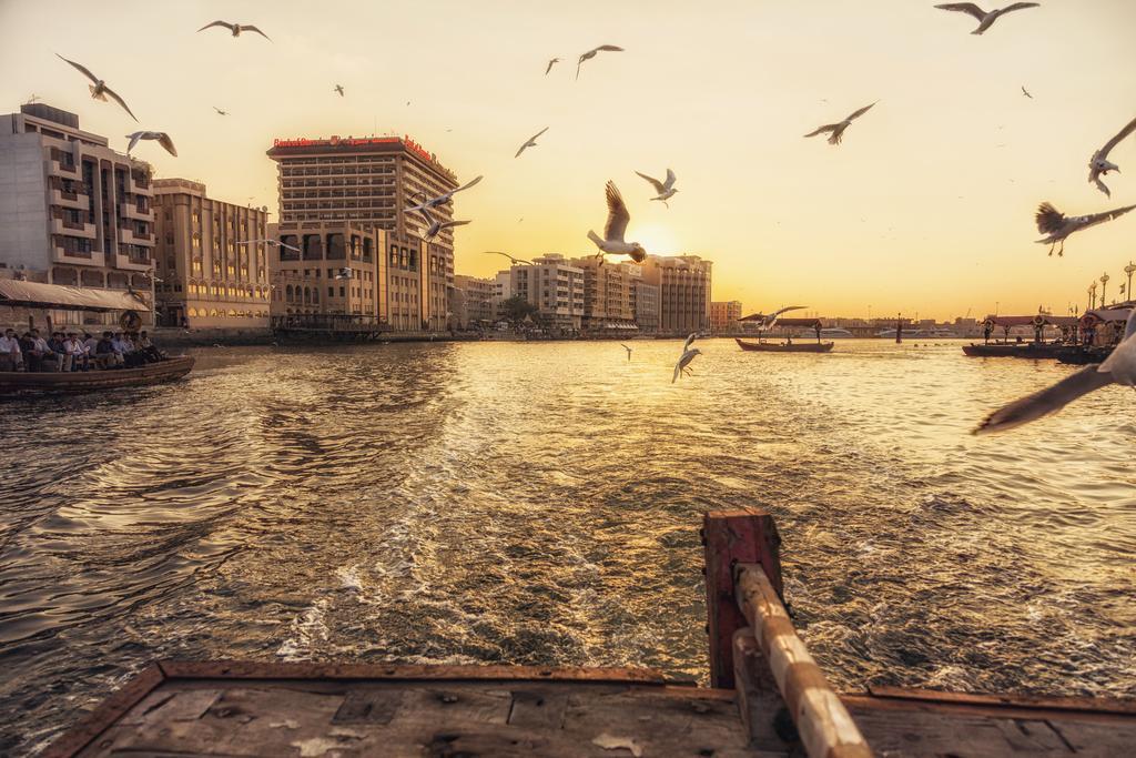 Rove Centre, Deira