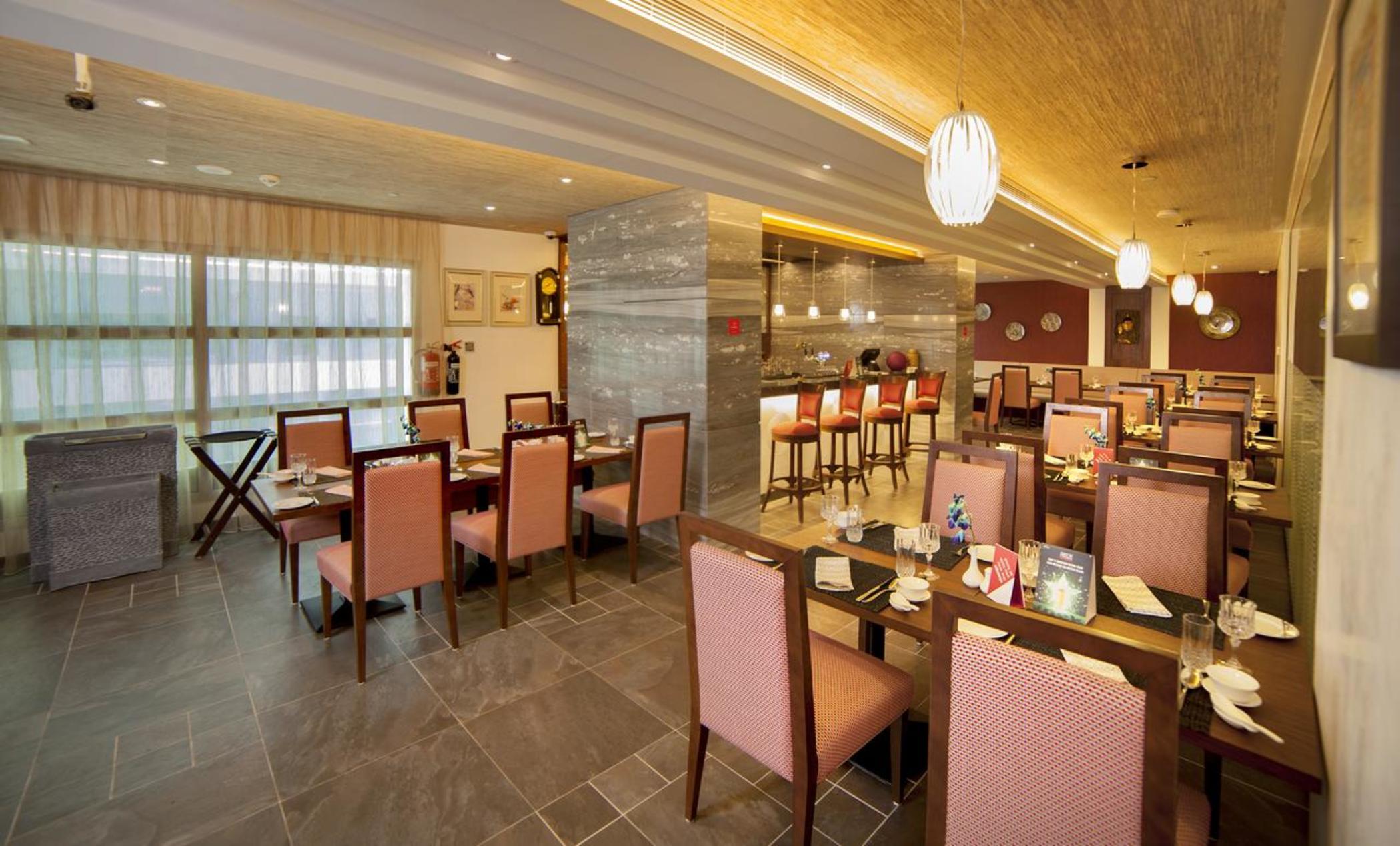 Otel Raviz Center Point Dubai