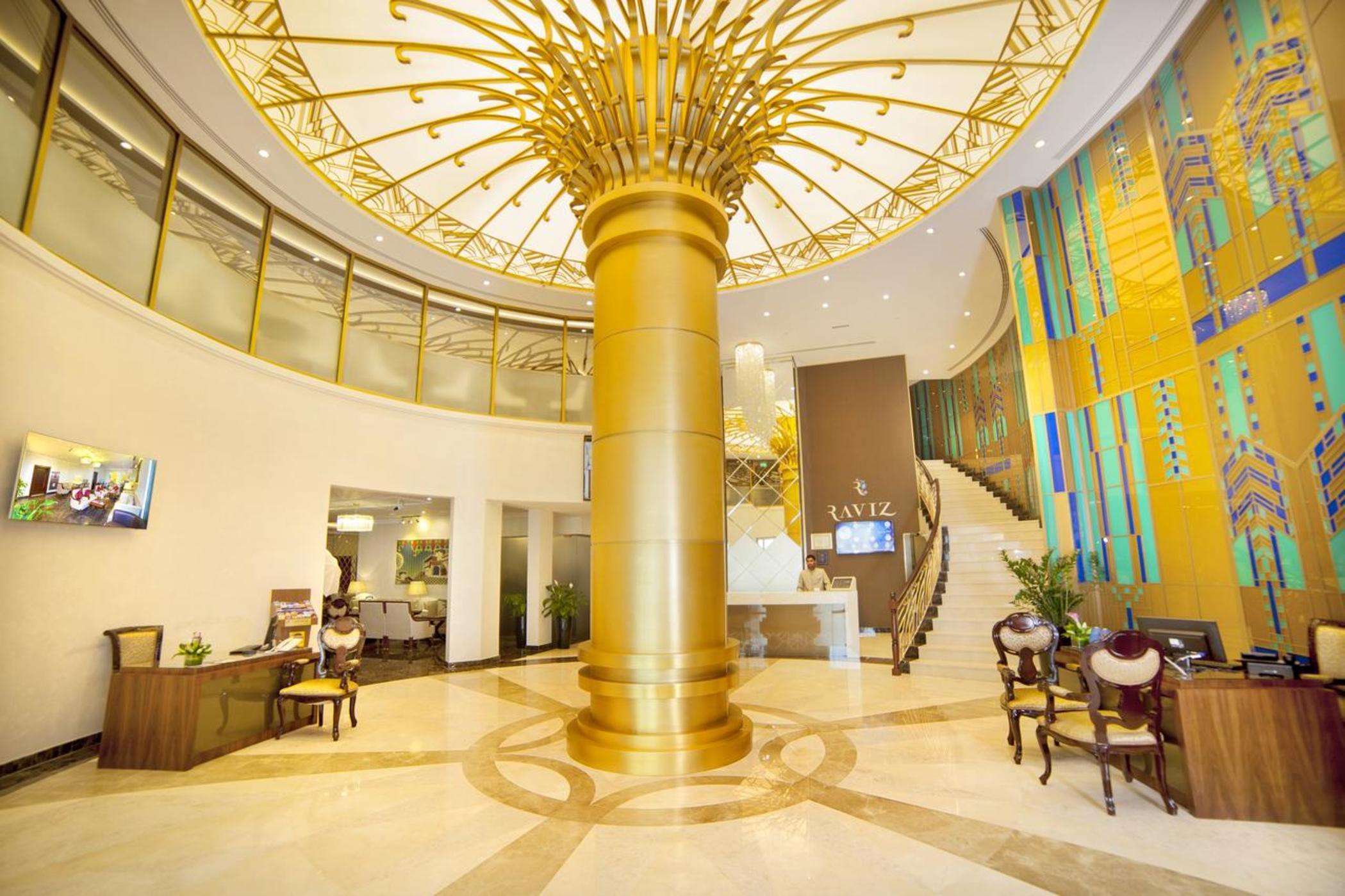 Otel Raviz Center Point 4*