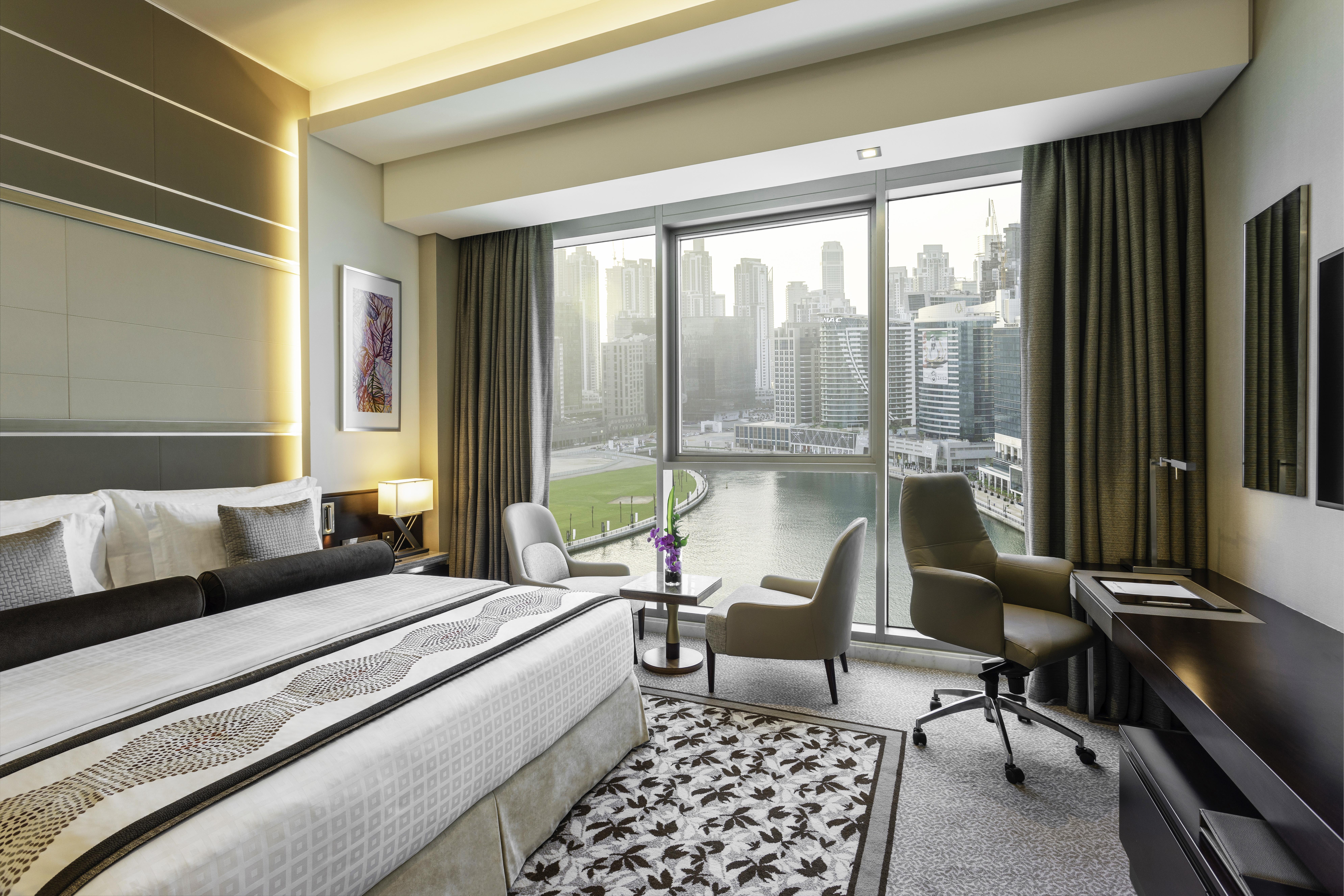Renaissance Business Bay Hotel, 5* Dubai