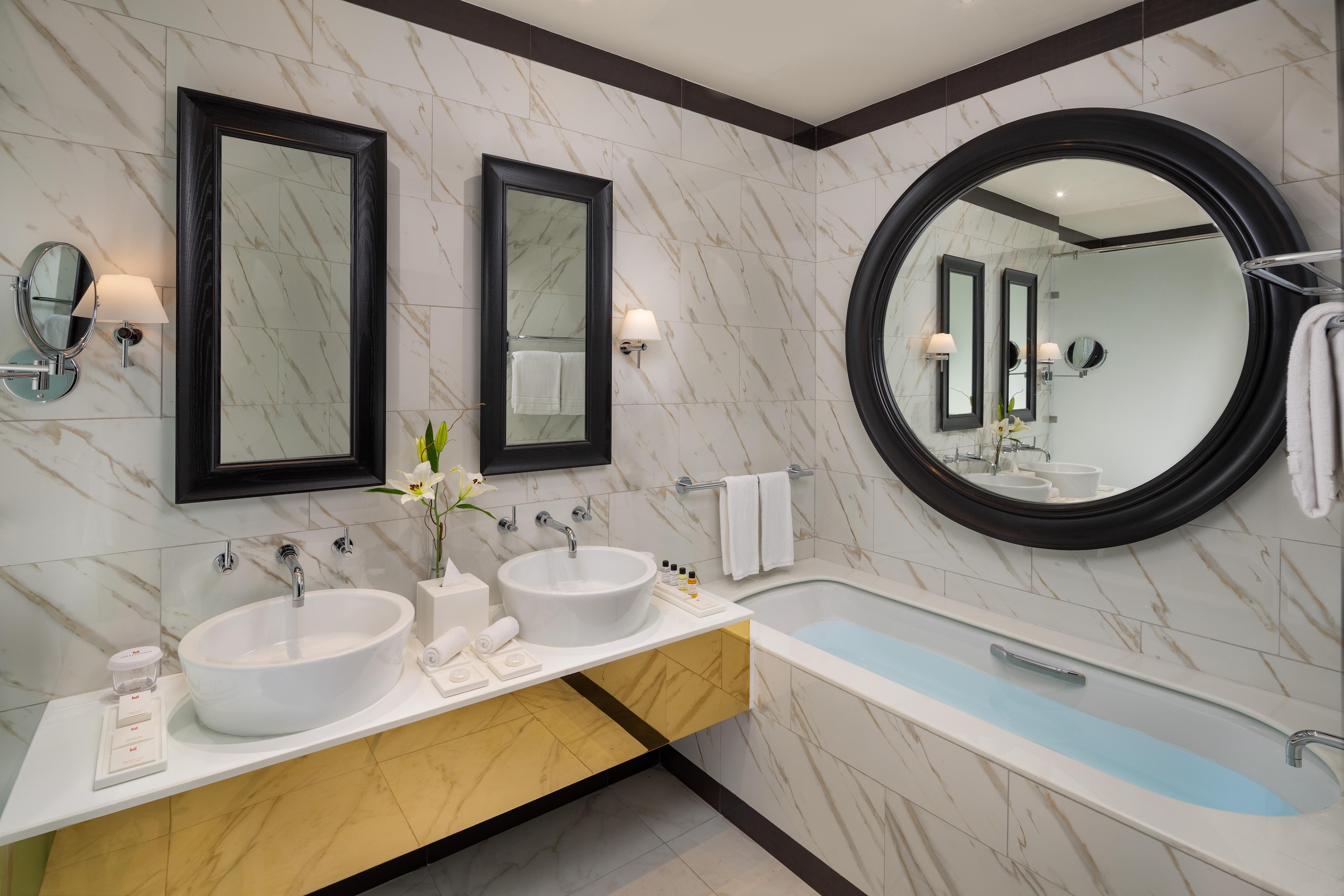 Millennium Atria Business Bay 5* Dubai