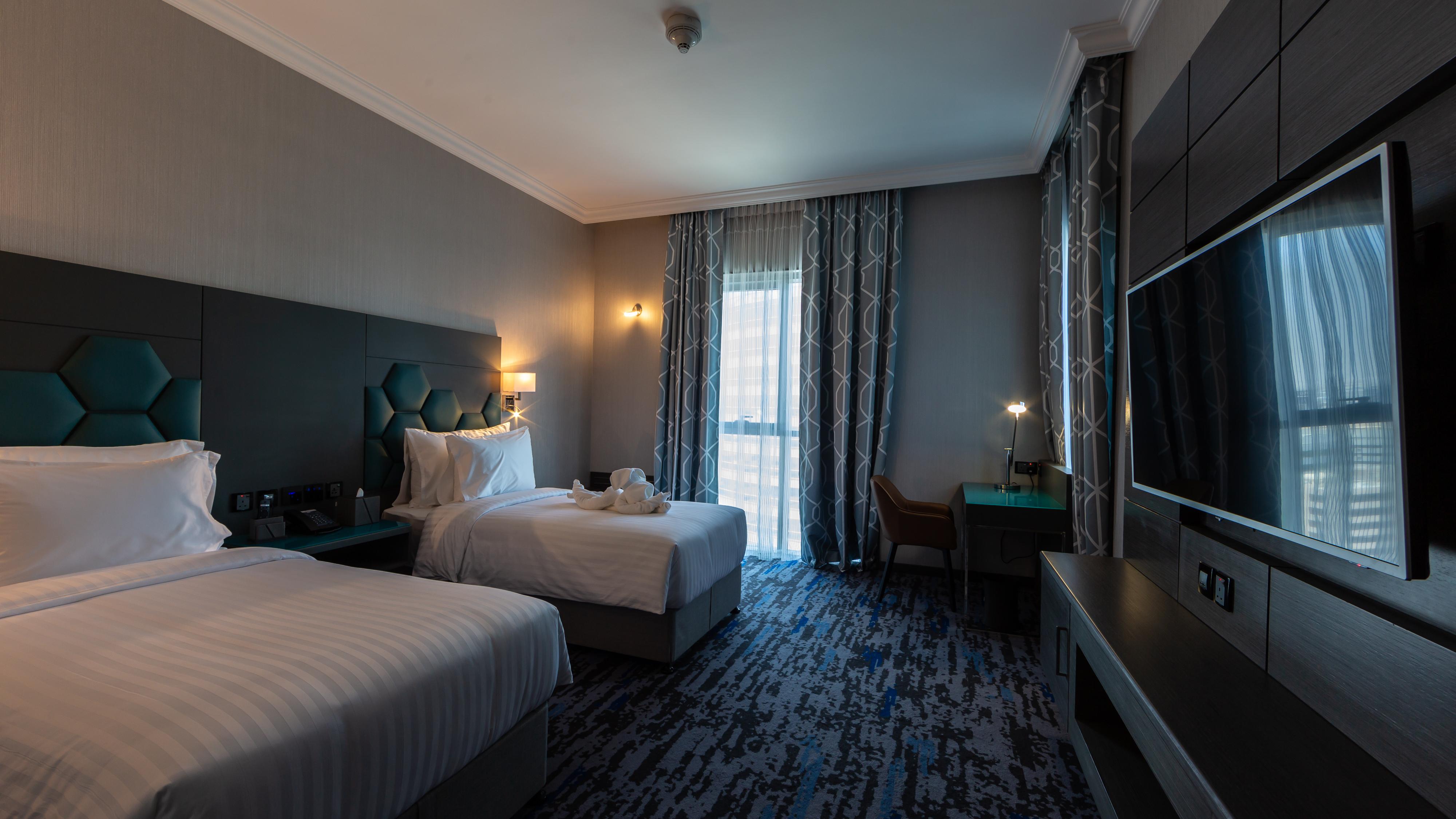 Edge Creekside Hotel