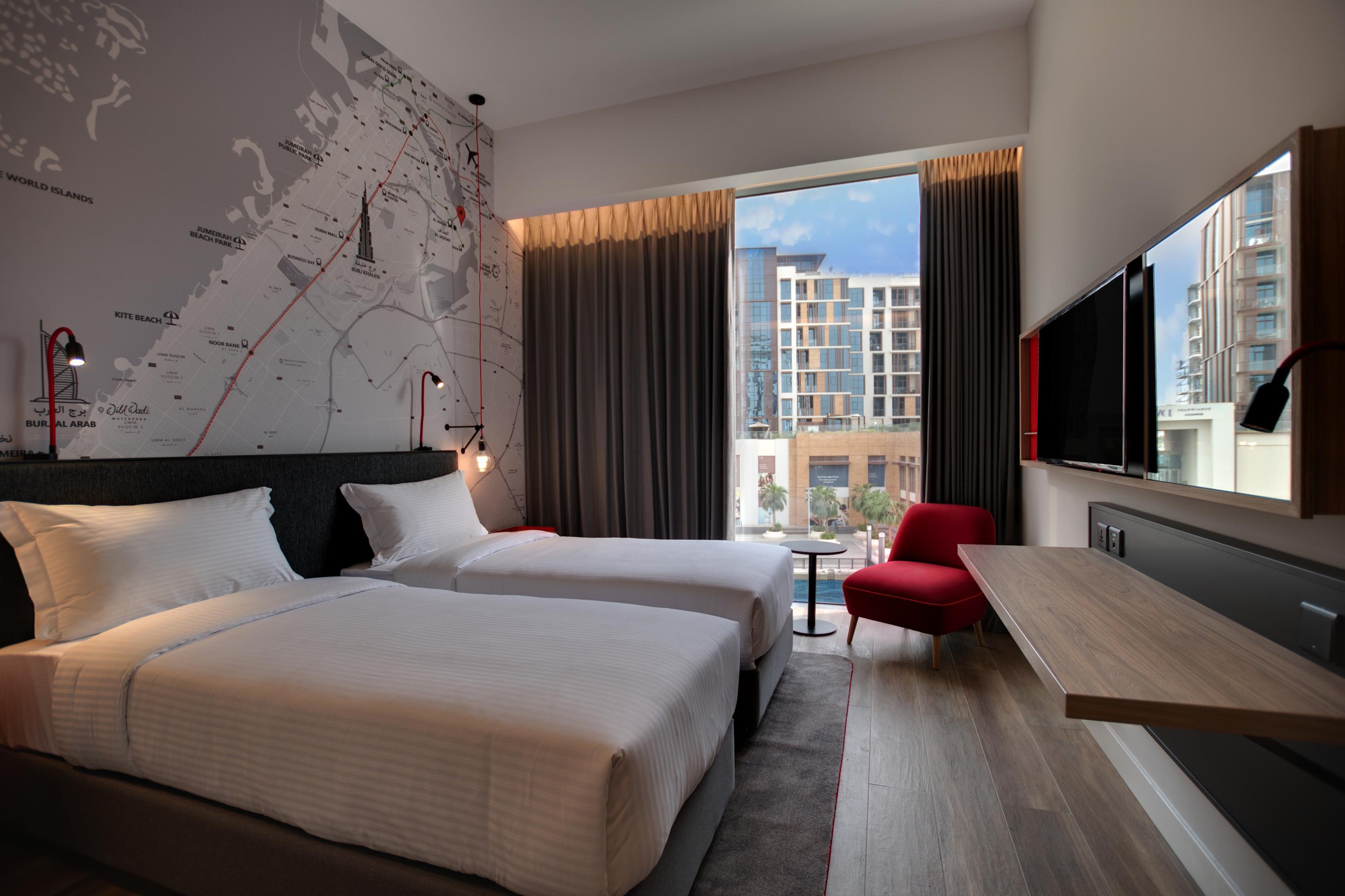 Intercityhotel Jaddaf Waterfront Hotel 3*