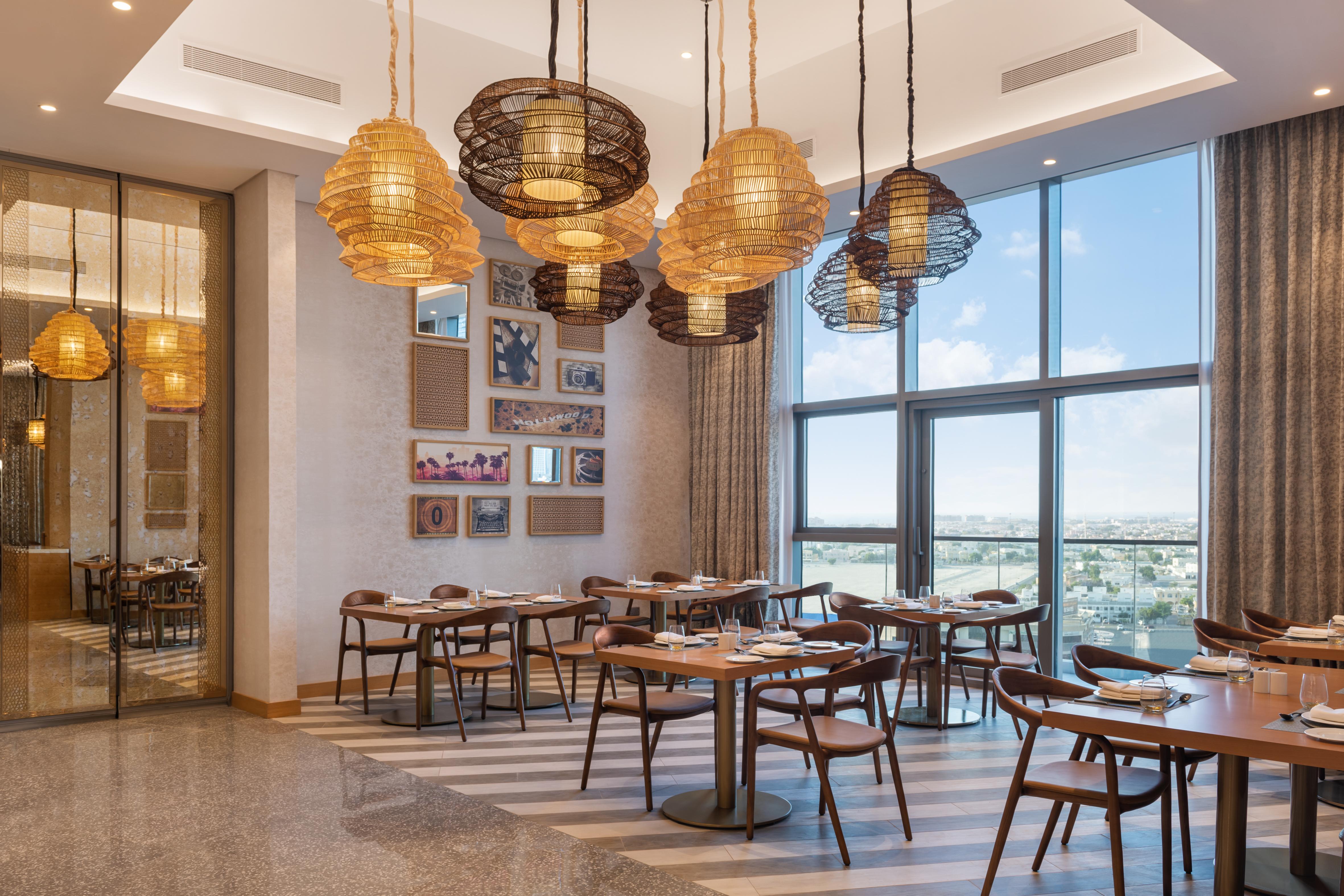 Hotel Paramount Midtown Dubai