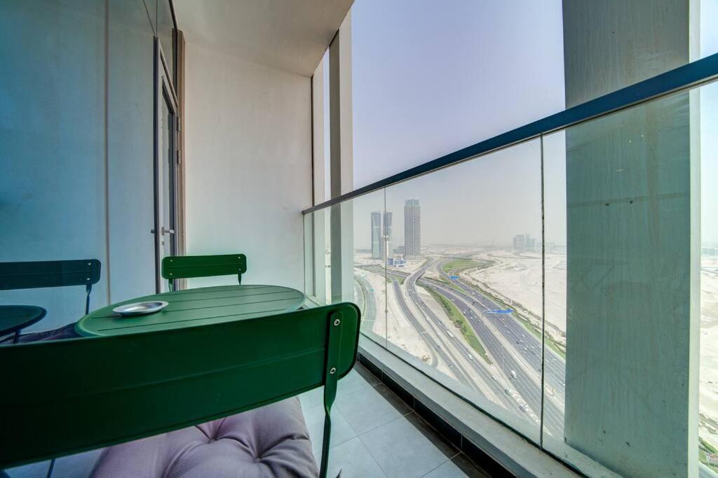 Lovely In Business Bay Dubai