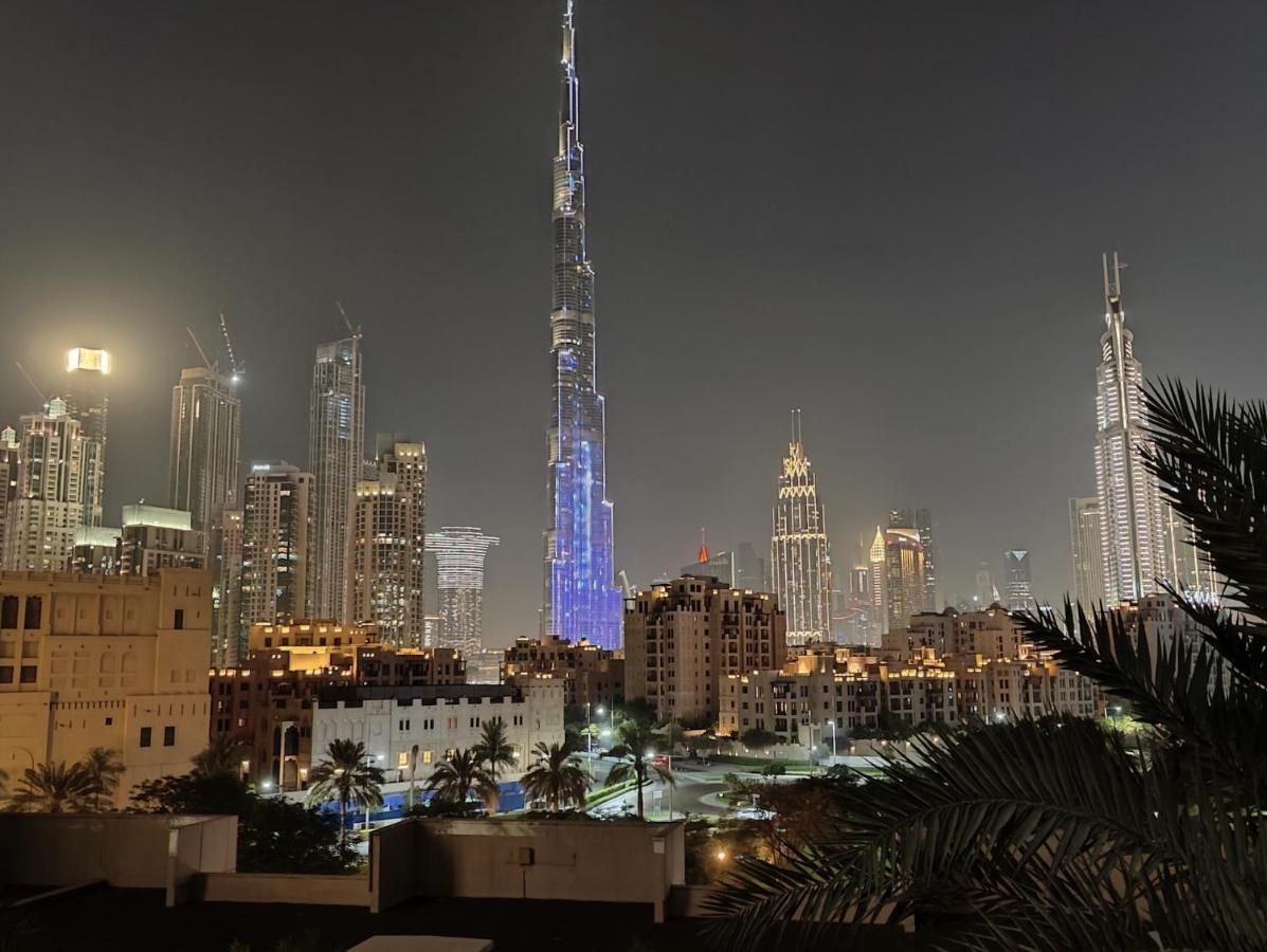 Luxury 3 Bedroom - Direct View To Burj Khalifa Apartment *