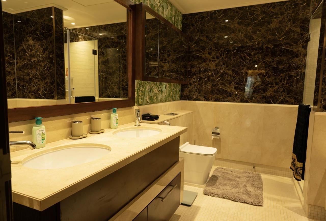 Luxury 3 Bedroom - Direct View To Burj Khalifa *