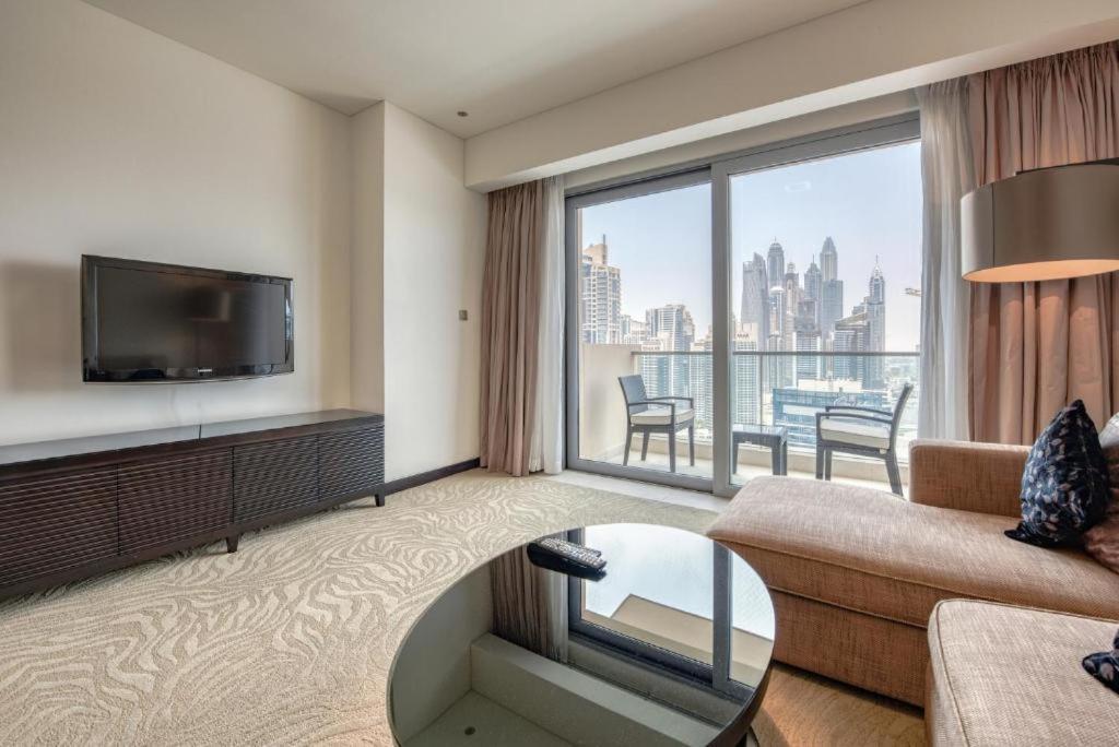 Graceful 1br At The Address Residences Marina By Deluxe Homes Daire *