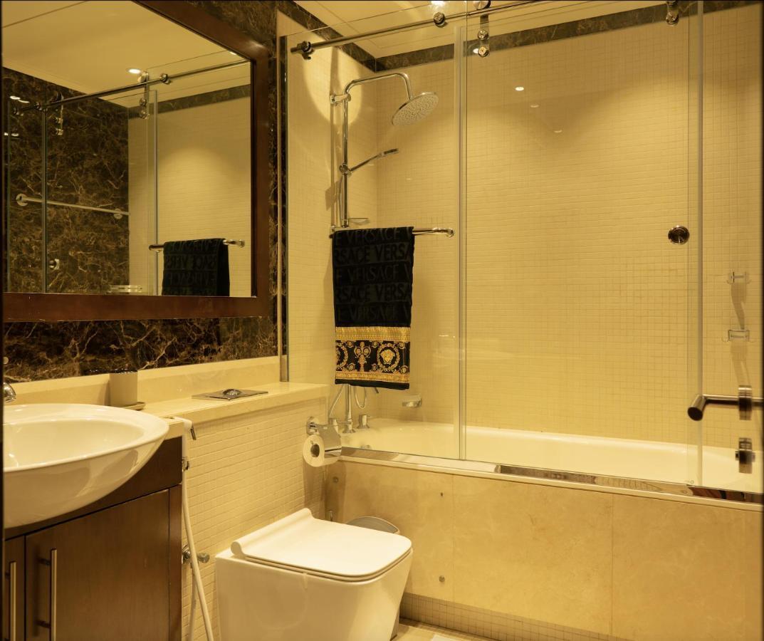 Luxury 3 Bedroom - Direct View To Burj Khalifa Apartment Dubai