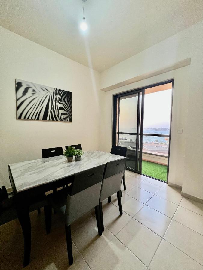 York Backpackers - Jumeirah Beach Dubai
