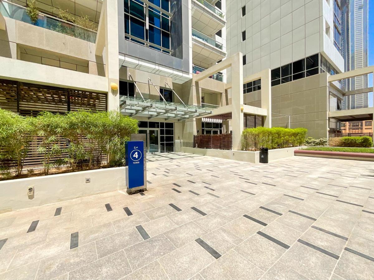 Apartment Higuests - Roomy With Infinity Pool Close To Burj Khalifa Dubai