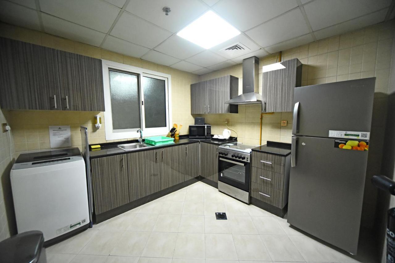 Emirates Stars Aparthotel 4*