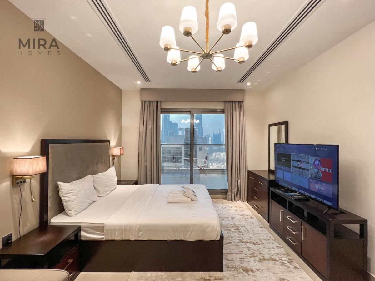 Mira Holiday Homes - Lovely Studio With Burj Khalifa View Daire Dubai
