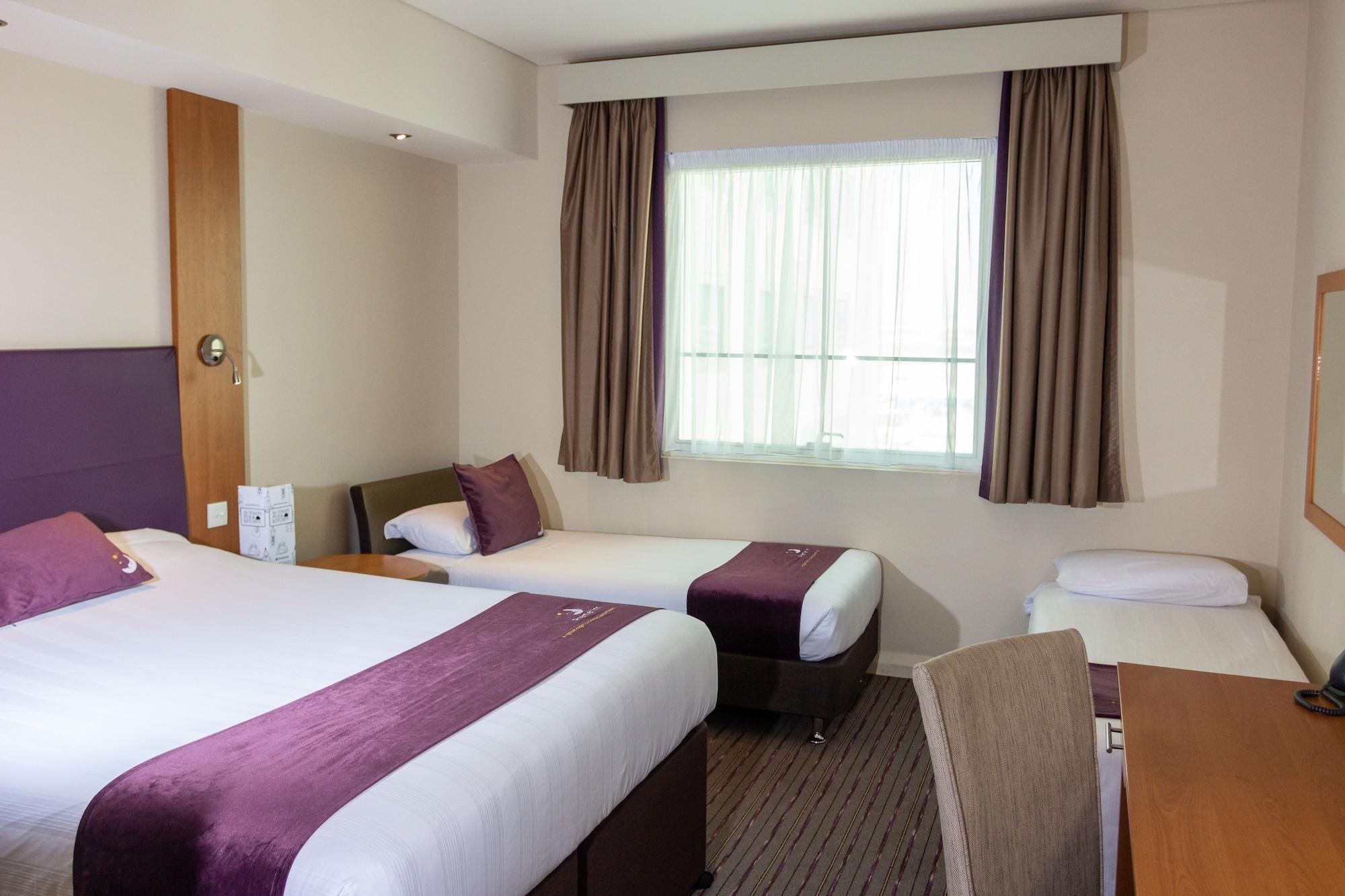 Premier International Airport 3* Dubai