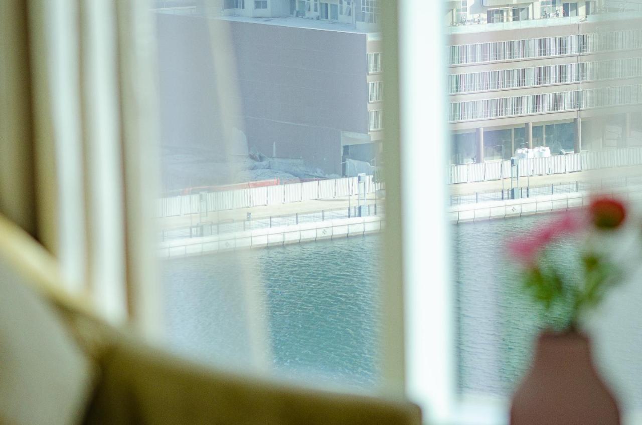 Apartment Oskena - Waterfront Downtown Dubai