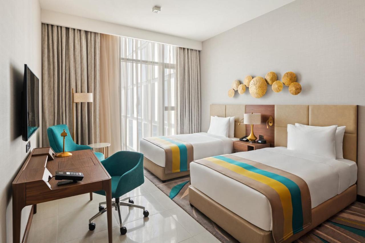 Hotel Al-maktoum Airport By Ihg Dubai