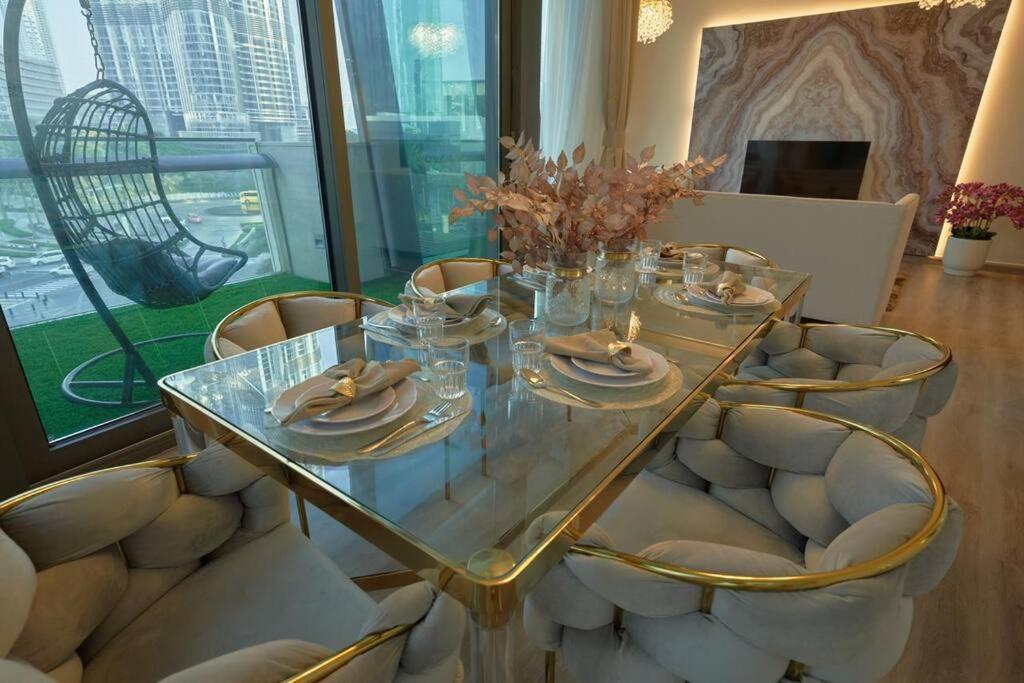 Magnificent Stunning 3 Br With Burj Khalifa View Dubai