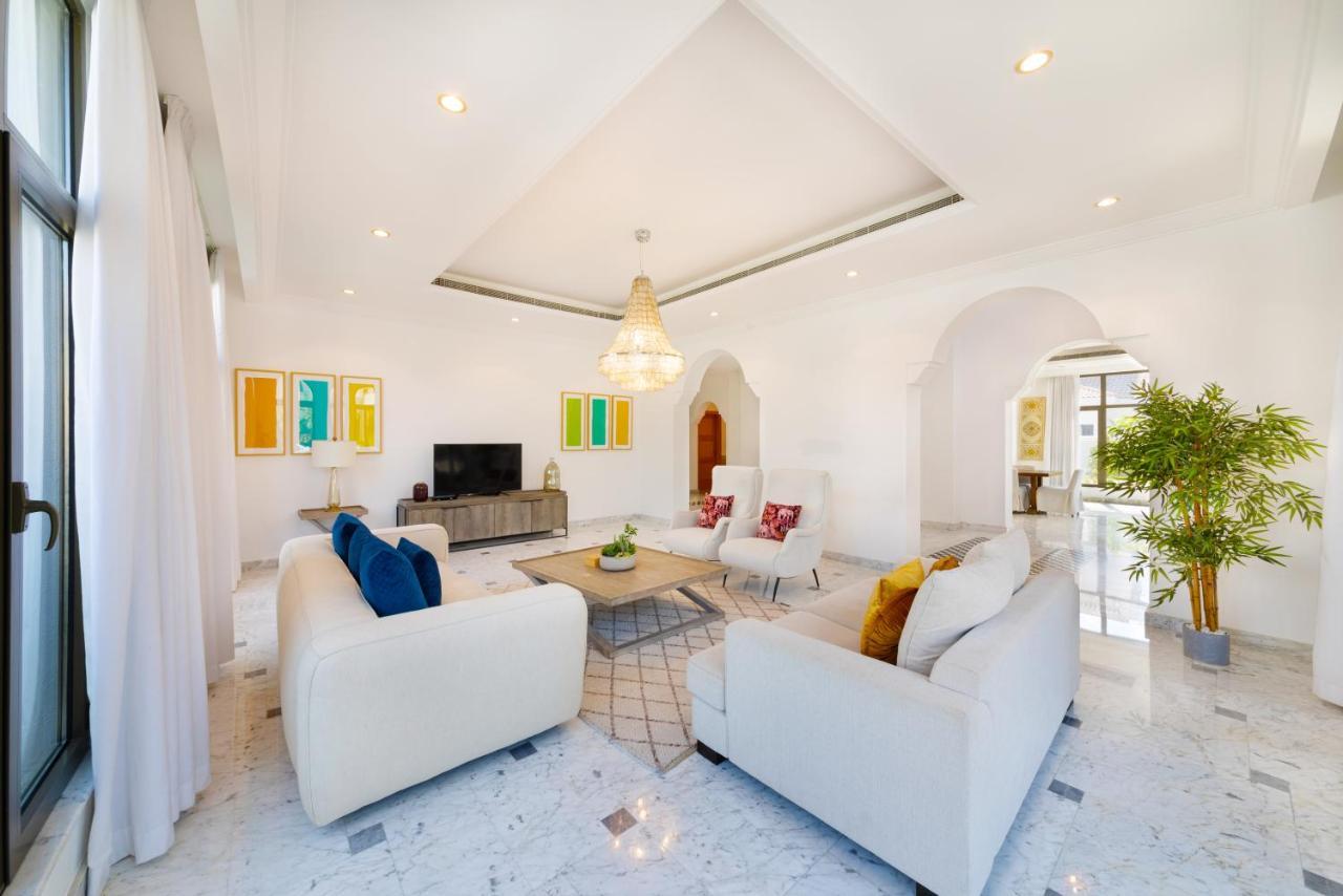 Maison Privee - Luxury With Dramatic View Private & Pool Dubai