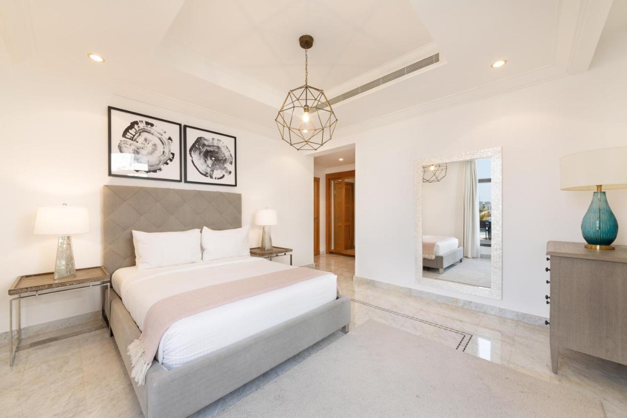 Maison Privee - Luxury With Dramatic View Private & Pool * Dubai