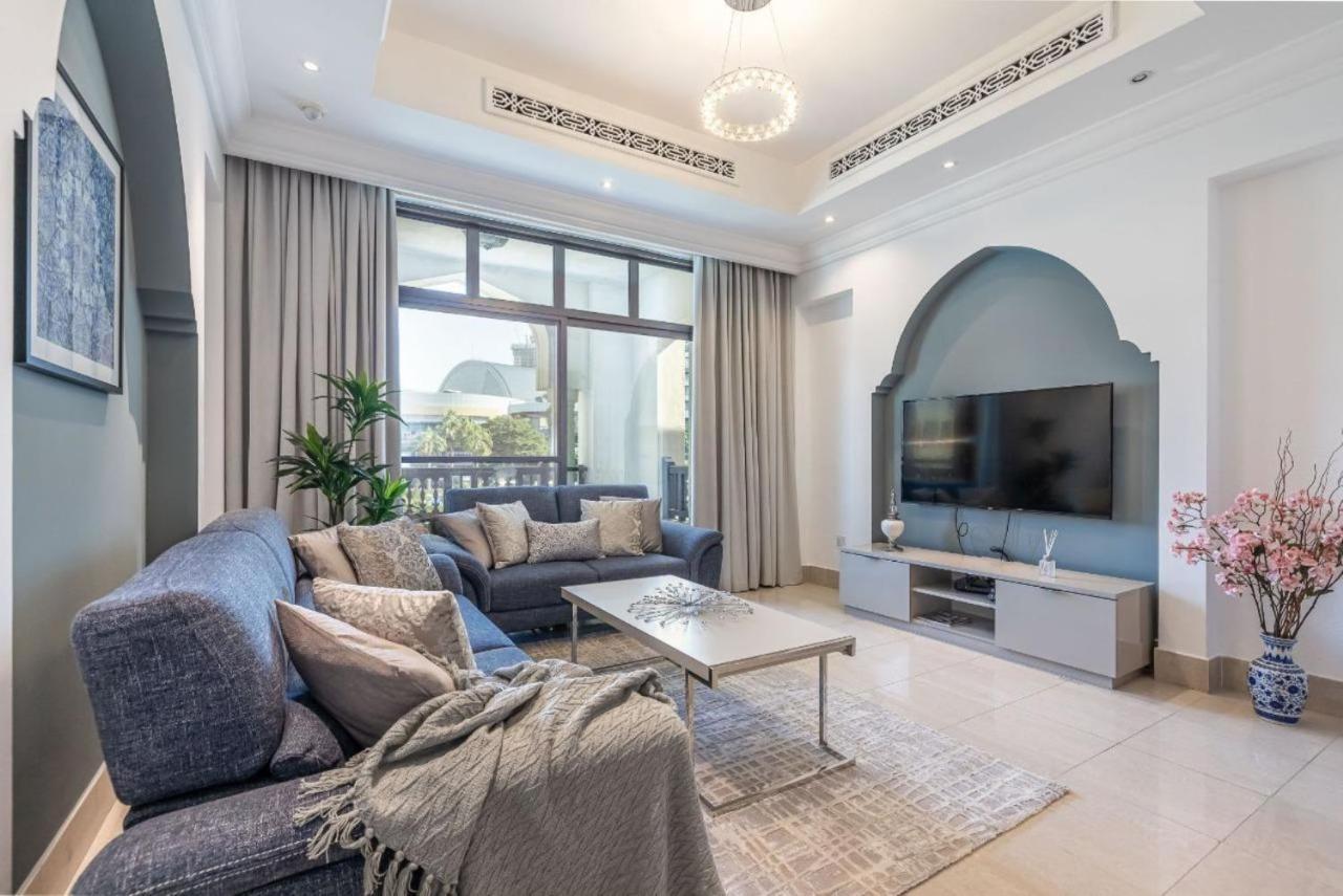 1bdr With Burj Khalifa View I Walking Distance To Mall I Tajeer Dubai