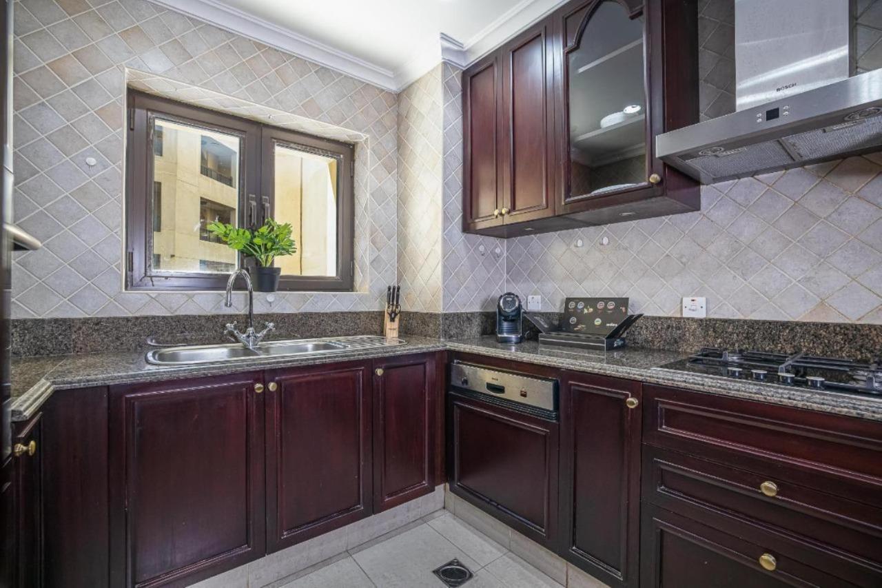 Apartment 1bdr With Burj Khalifa View I Walking Distance To Mall I Tajeer Dubai