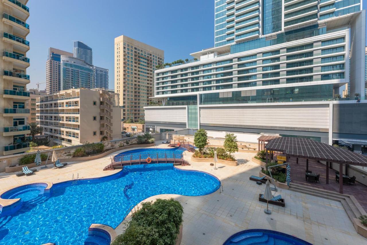 Marina - 5 Bedroom, Feel, Great Amenities Apartment *