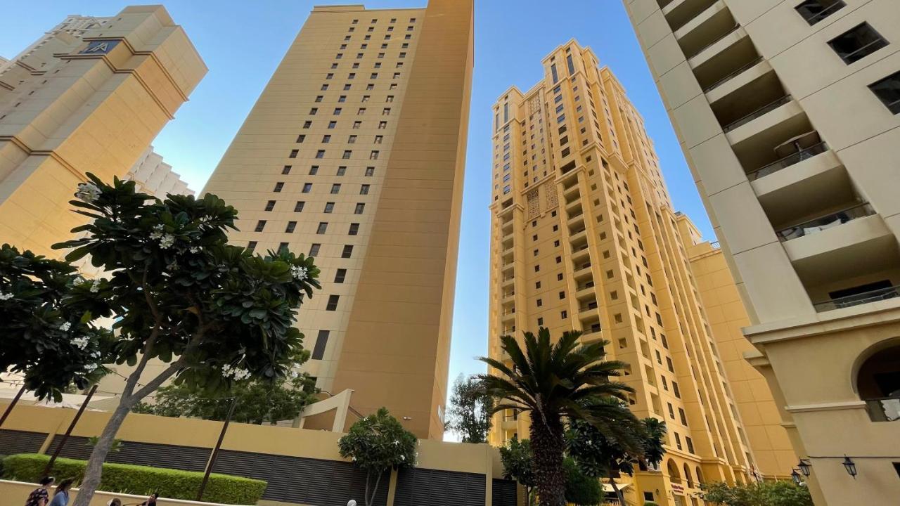 Business Backpackers Jbr Hostel *
