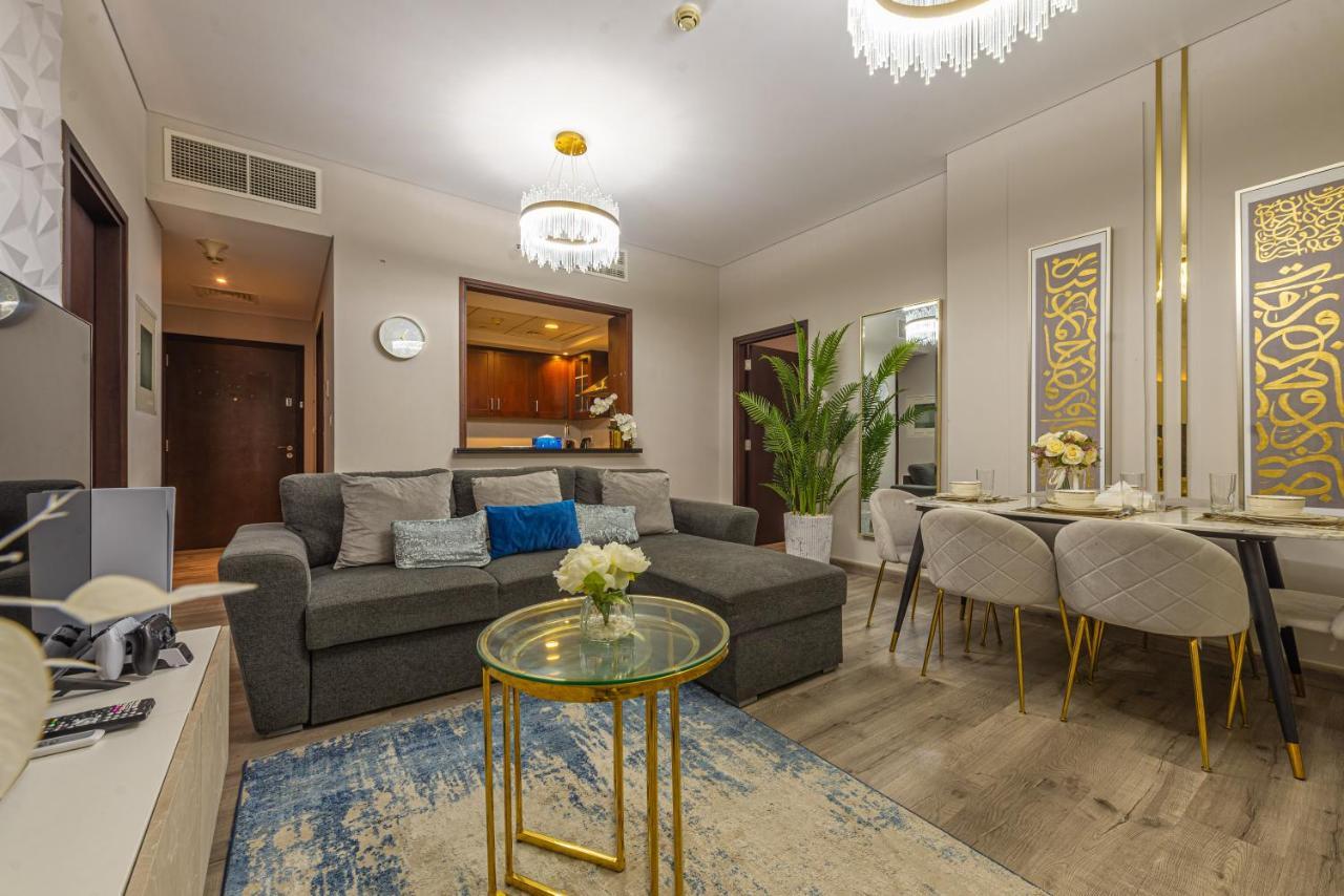 First Class 2br With Full Burj Khalifa And Fountain View * Dubai
