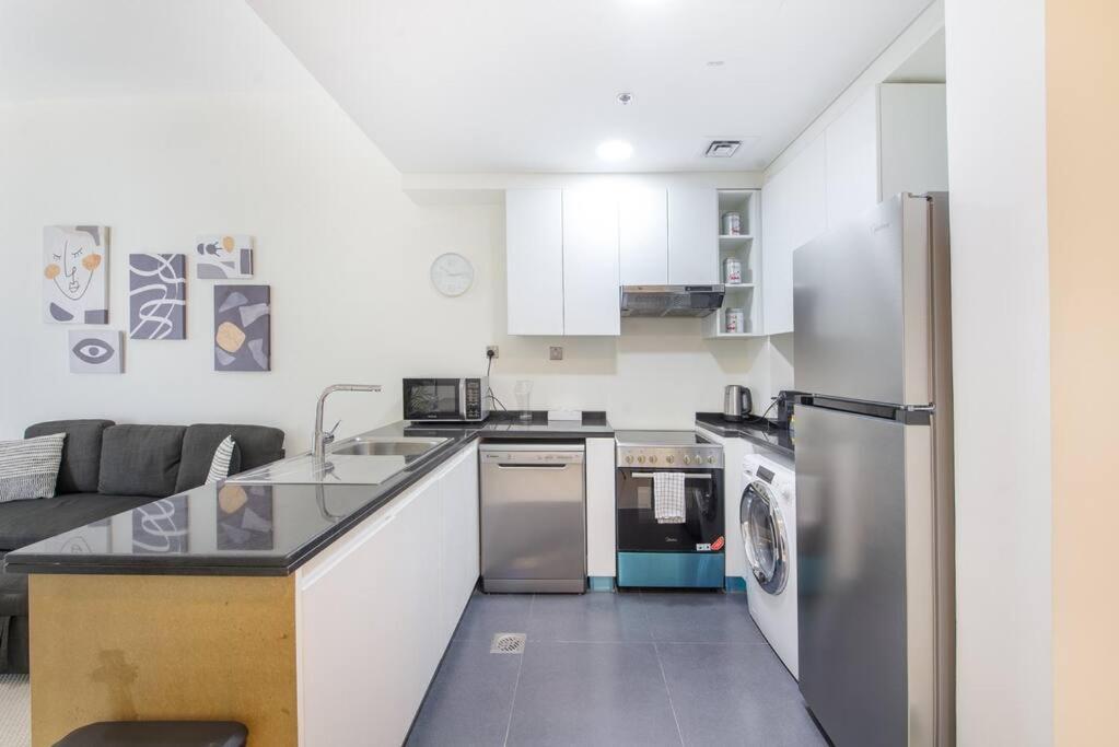 Apartment Lovely 1bedroom Damac Hills Surrounded By