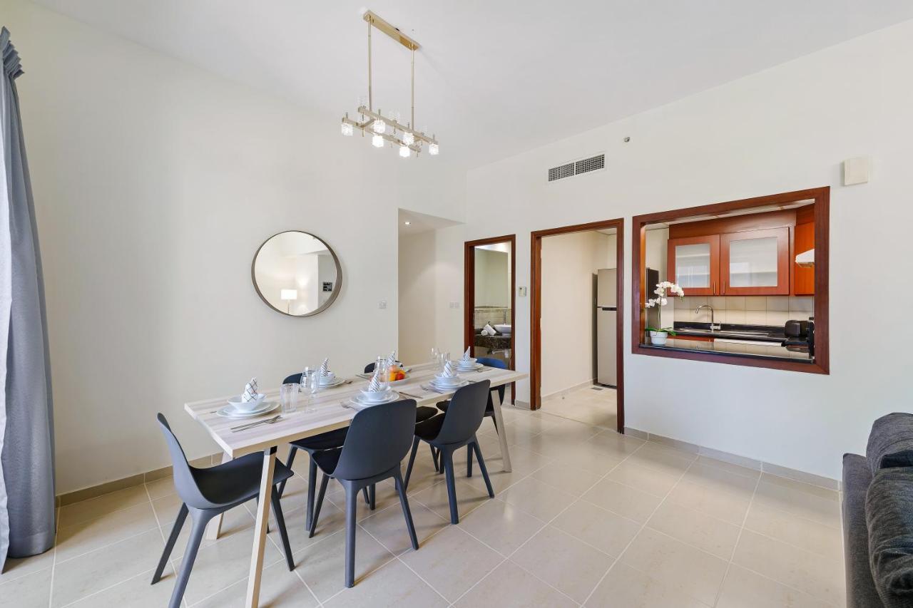 Daire Large Jbr 2br W/ Balcony / Heart Of Marina