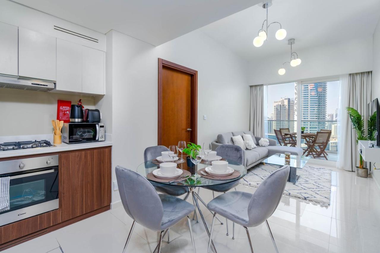 Delightful 2br At Reva Residences Apartamento