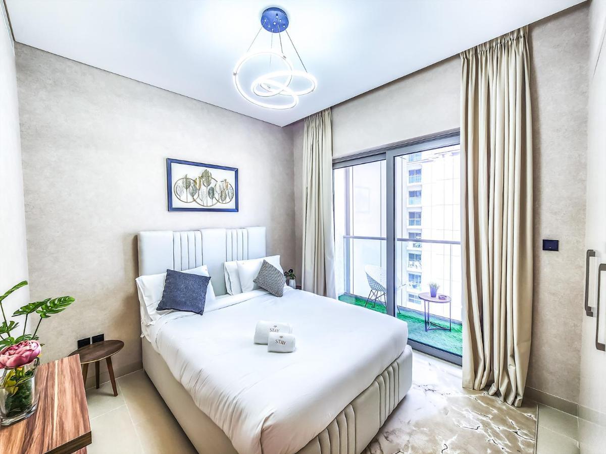 Phenomenal 1 Bedroom Near Burj Khalifa