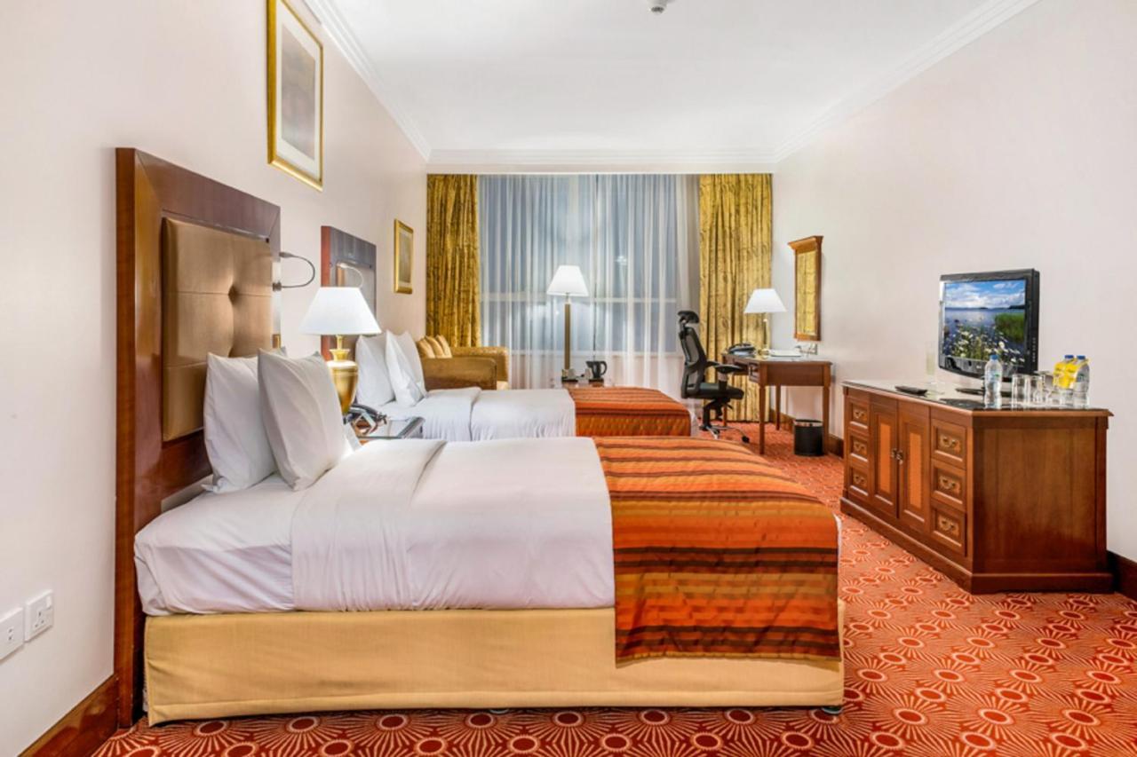 Sunday International Hotel