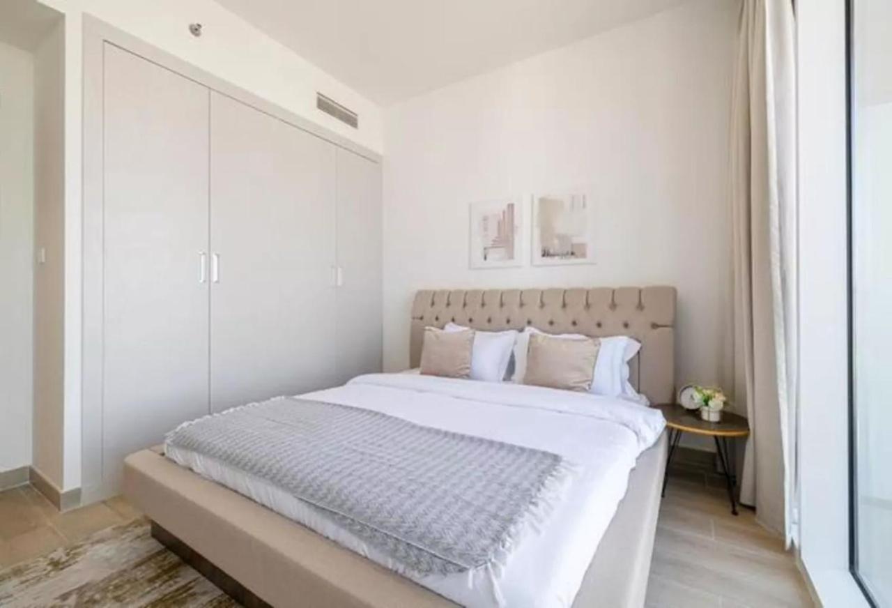 Oyo 849 116 Alcove Residence, Jvc - 1br Gasthof Dubai