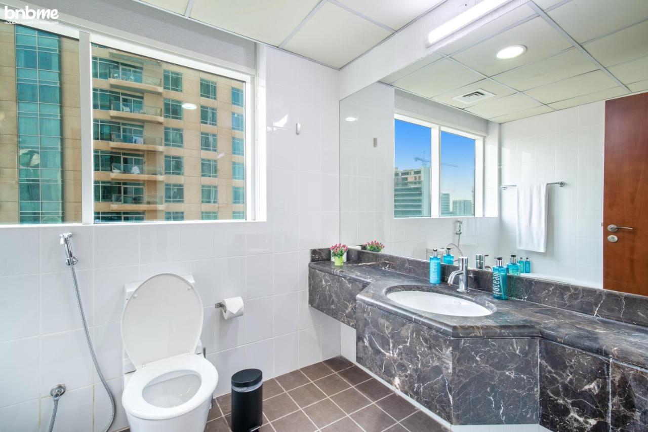 Bnbmehomes - 2br Apt With Burj Khalifa View -1406 Dubai