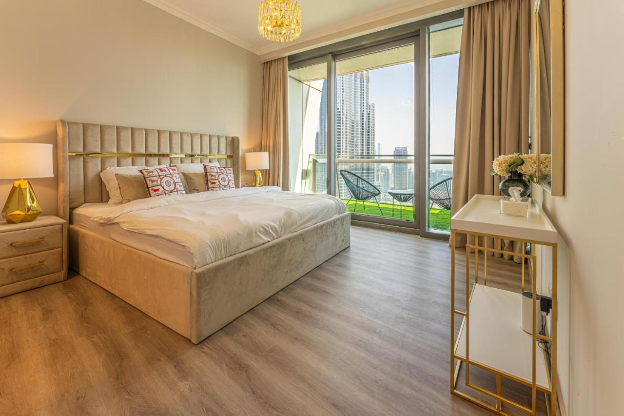 First Class 3br With Full Burj Khalifa And Fountain View