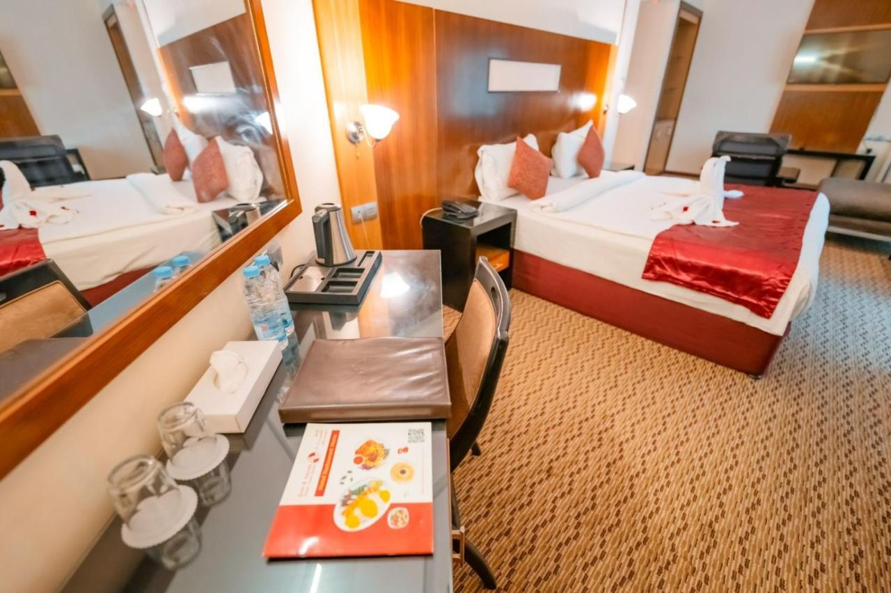 Hotel Sun And Sands Downtown 3*