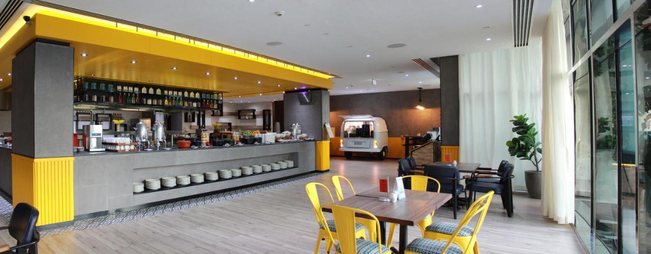 Hyatt Place Al Rigga Otel Dubai