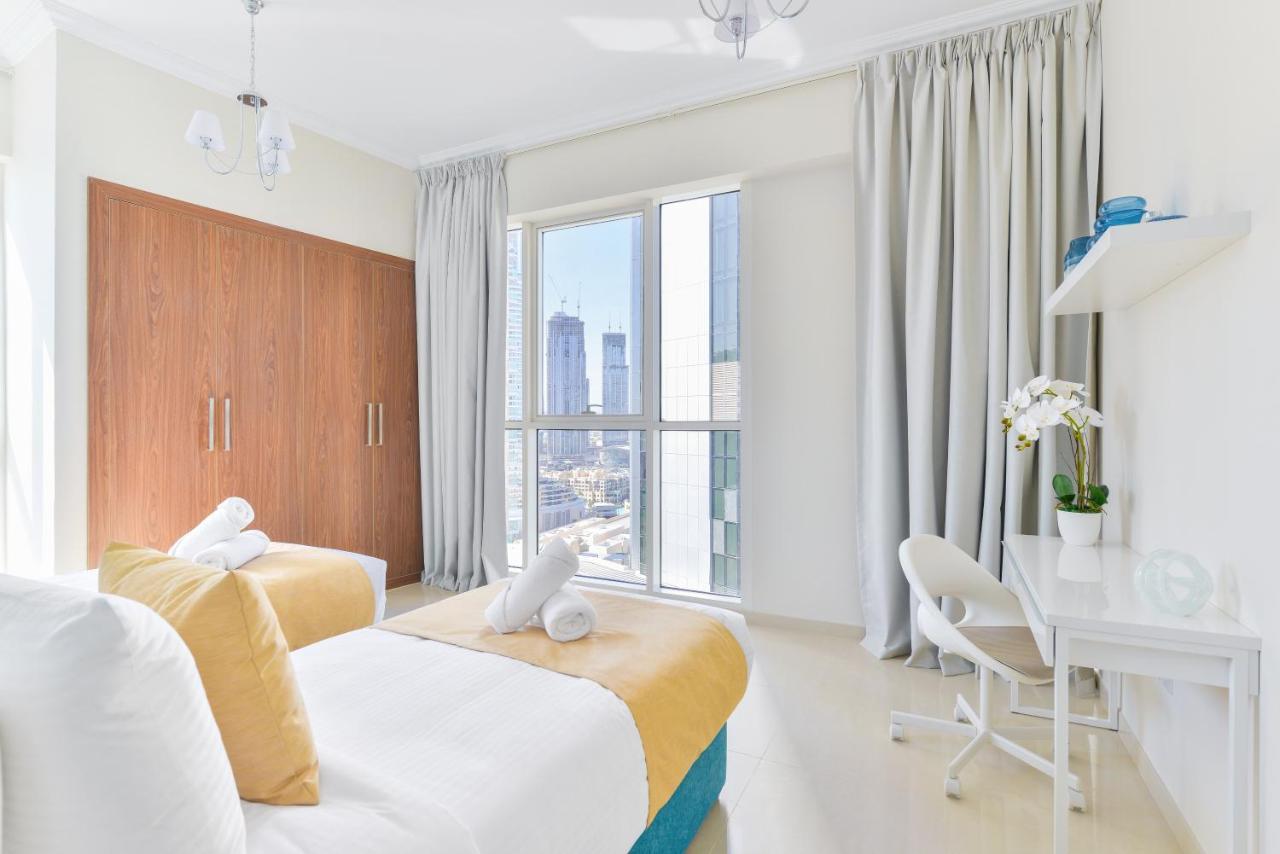 Dunya Tower - Downtown Luxury - 5 Min Walk To Mall! Daire