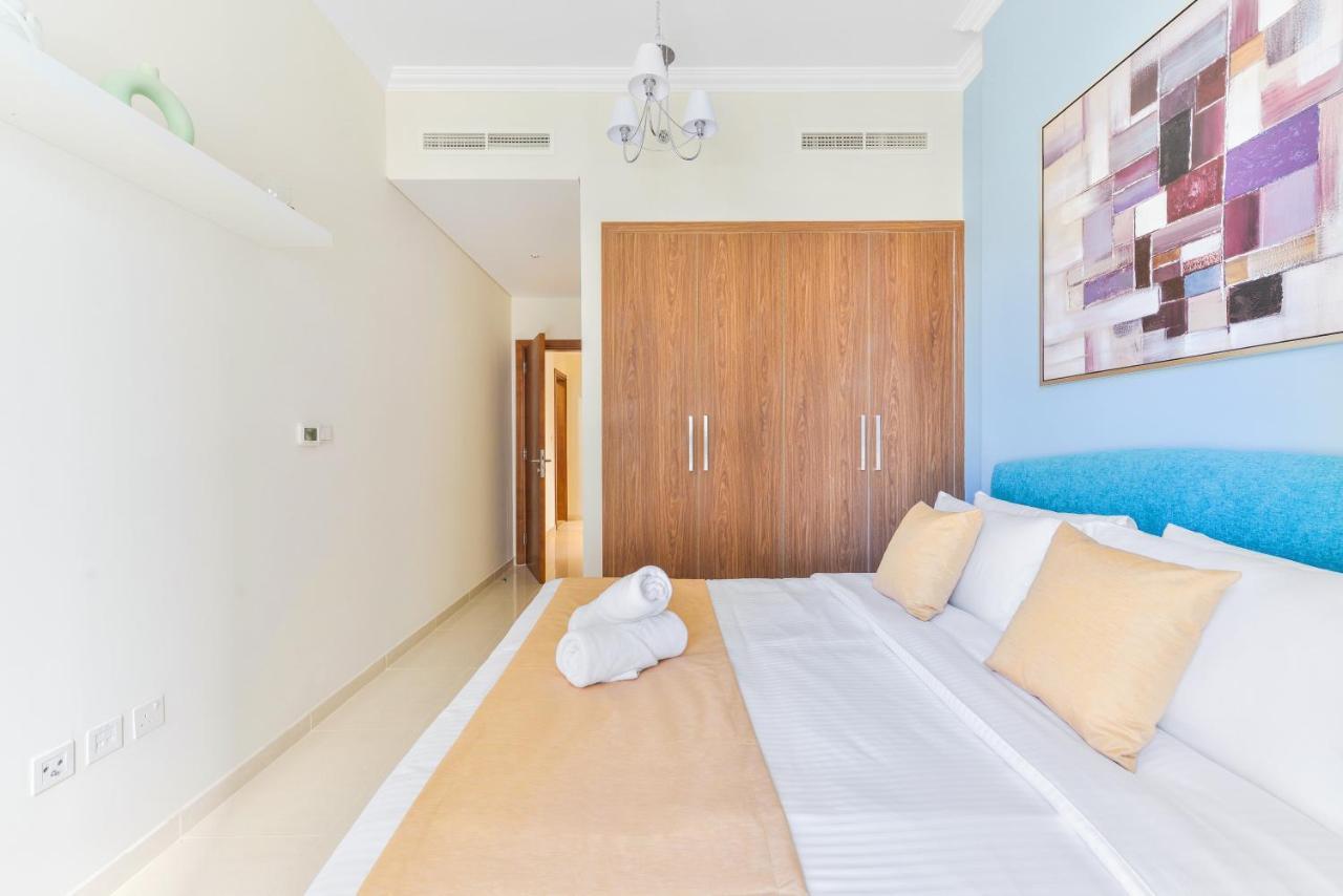 Dunya Tower - Downtown Luxury - 5 Min Walk To Mall!