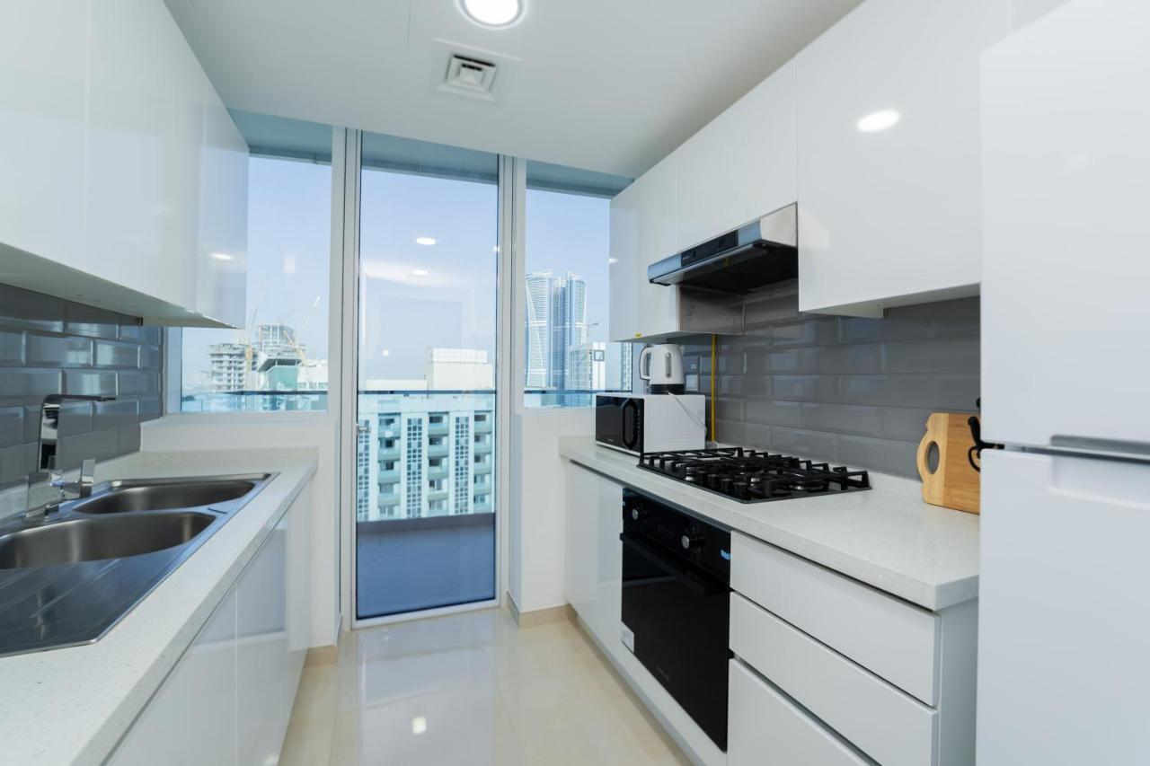 Kasco Homes Waves Tower Business Bay Apartment Dubai