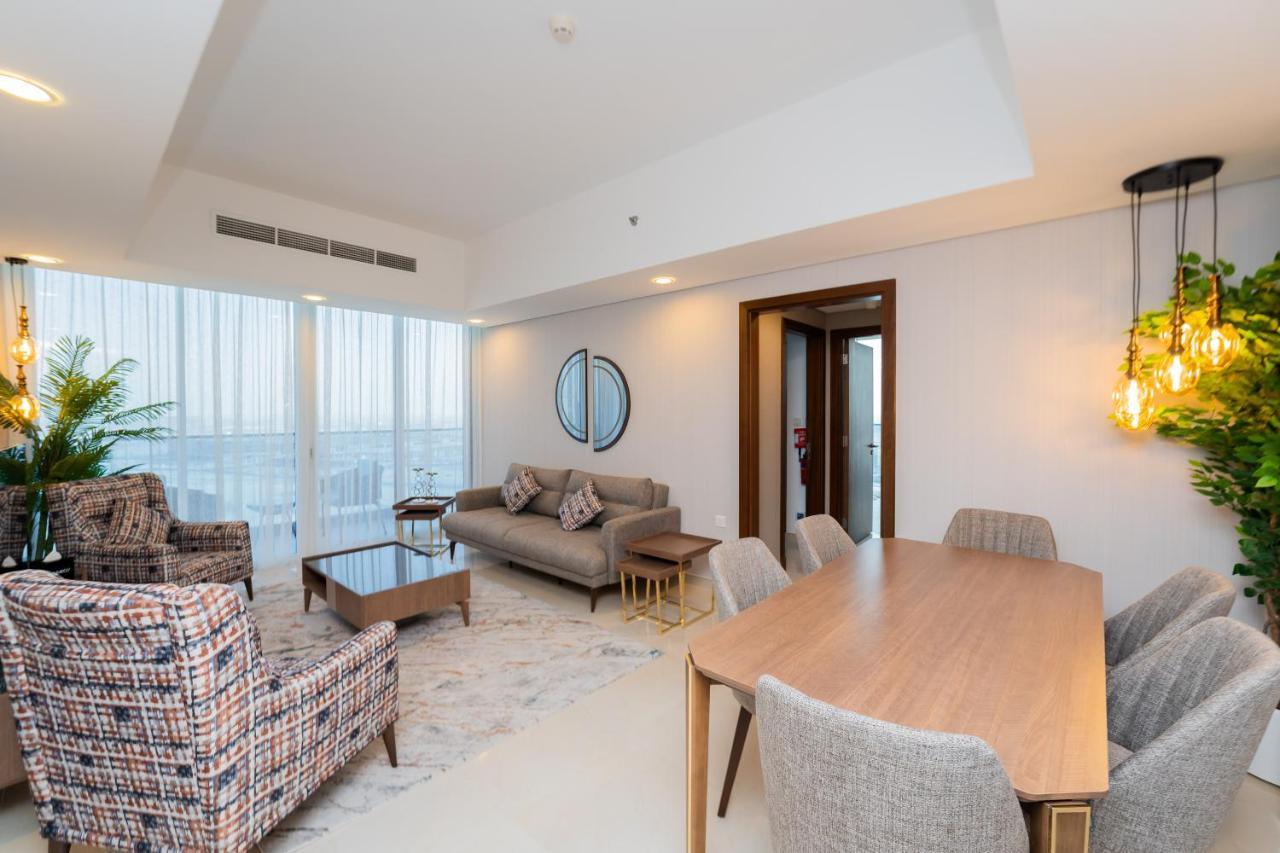 Kasco Homes Waves Tower Business Bay Apartment *